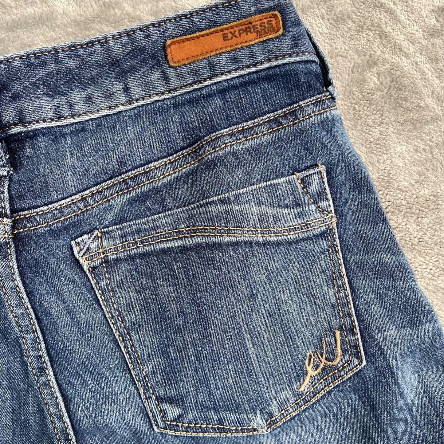 Express Stella Low Rise Legging Jeans Women's Size 0R Distressed Blue