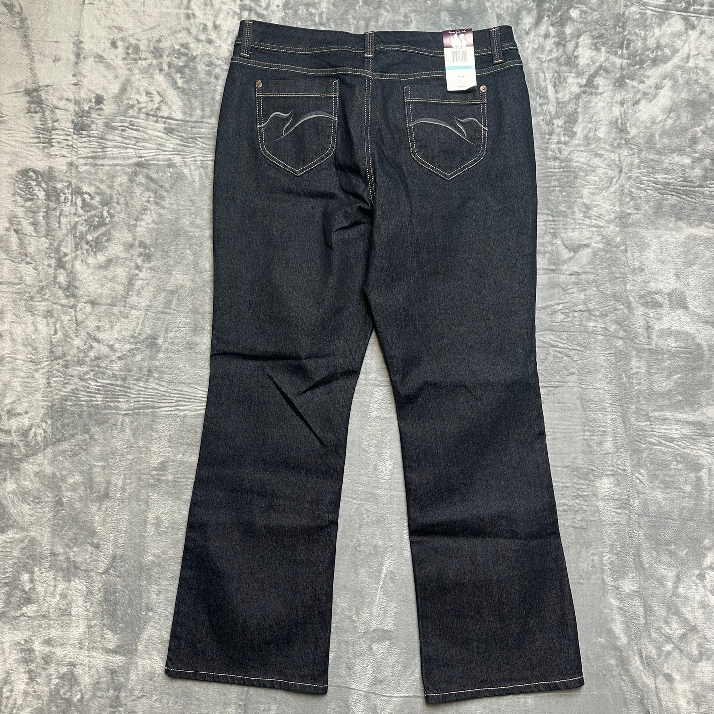 New Gloria Vanderbilt Boot Cut Jeans Women's Size 16 Stretch Average Black Denim