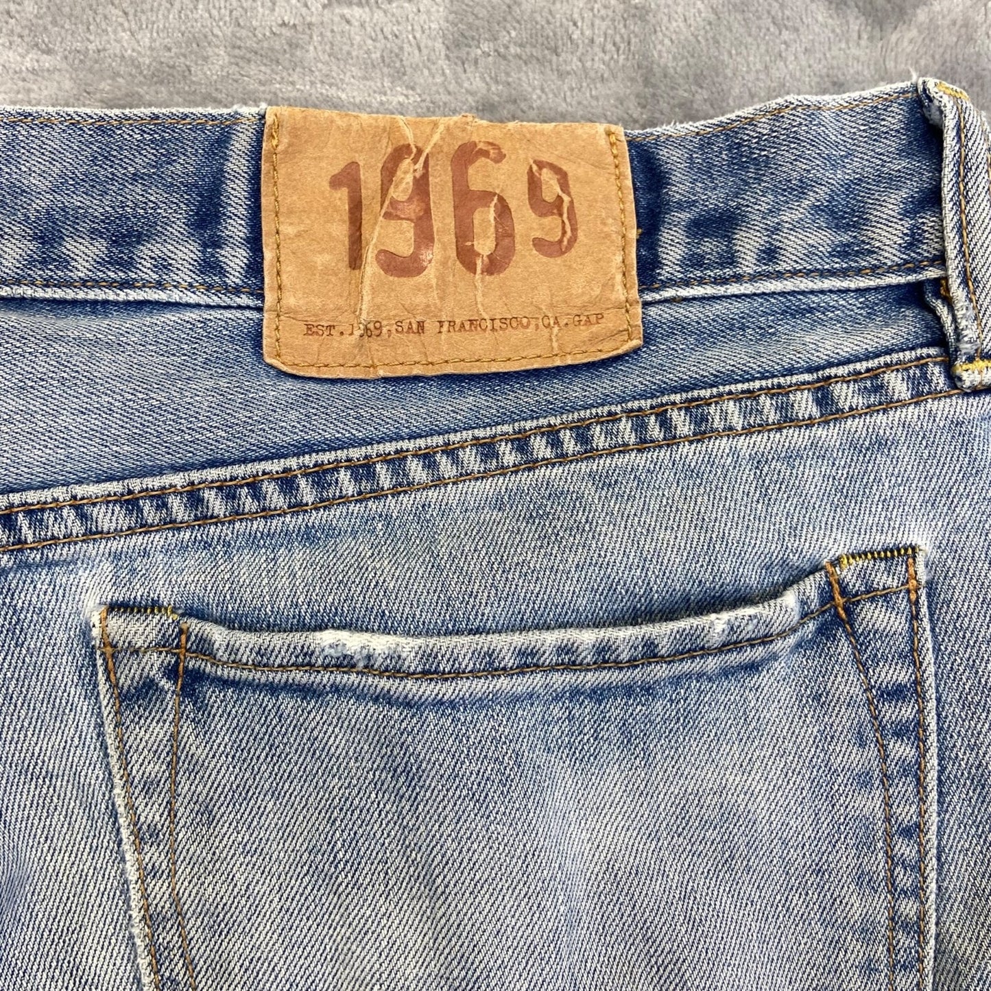 Gap Men's Standard Fit Straight Jeans 34x30 Blue Light Wash