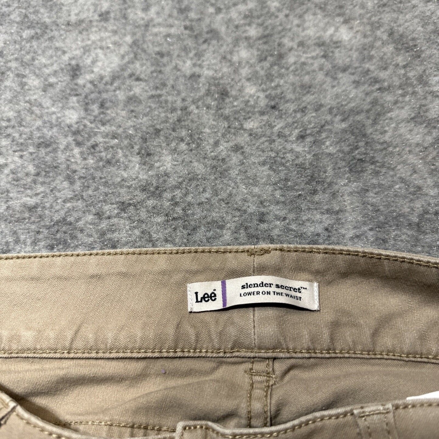 Lee Slender Secret Lower On The Waist Men's Straight Jeans Size 12M Medium Beige