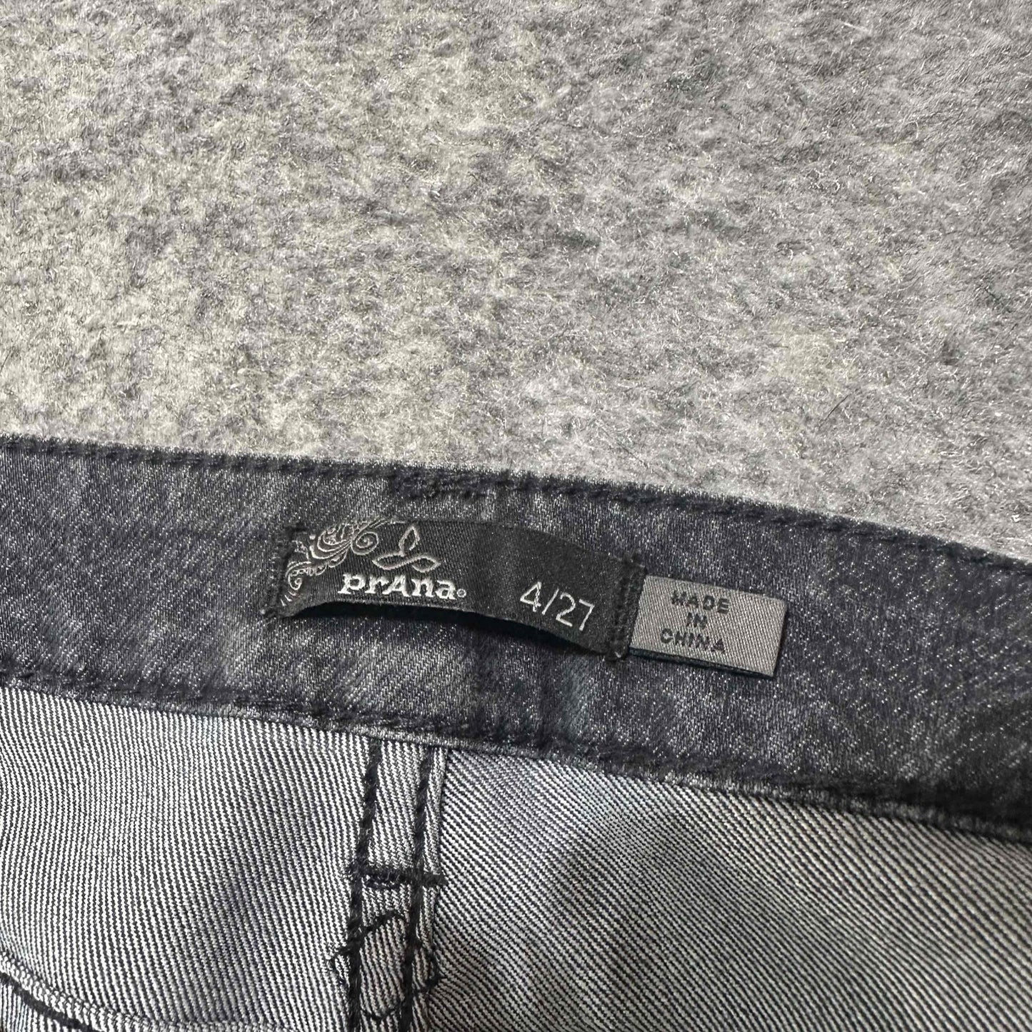 prAna Women's Straight Jeans Size 4/27 Black Dark Wash Denim