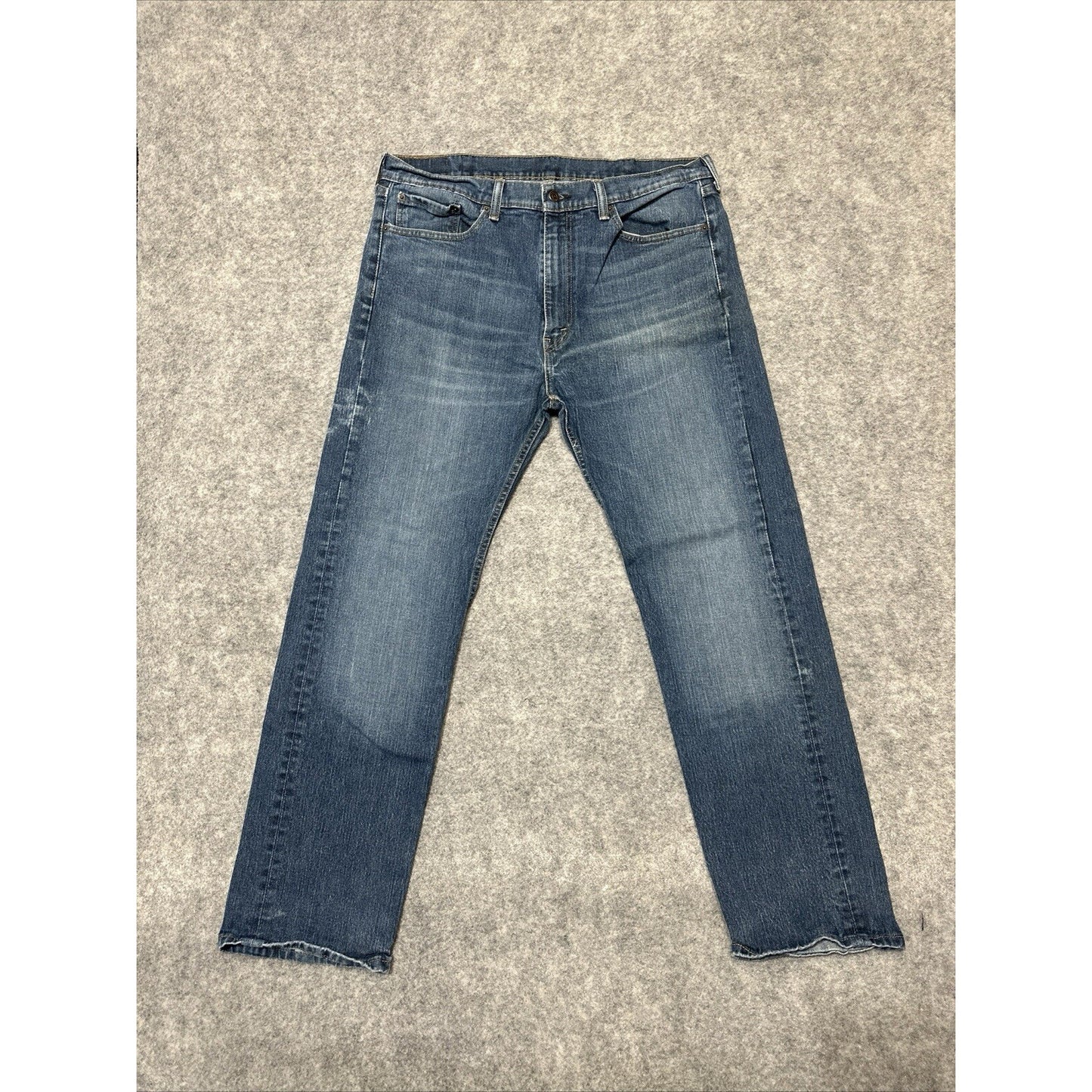 Levi’s 505 Men’s Relaxed Straight Leg Jeans Size 38x32 Blue Medium Denim