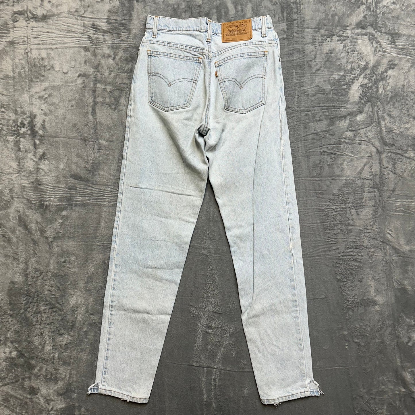 Levi's 950 Straight Jeans Women's Size 7 Long Blue Denim