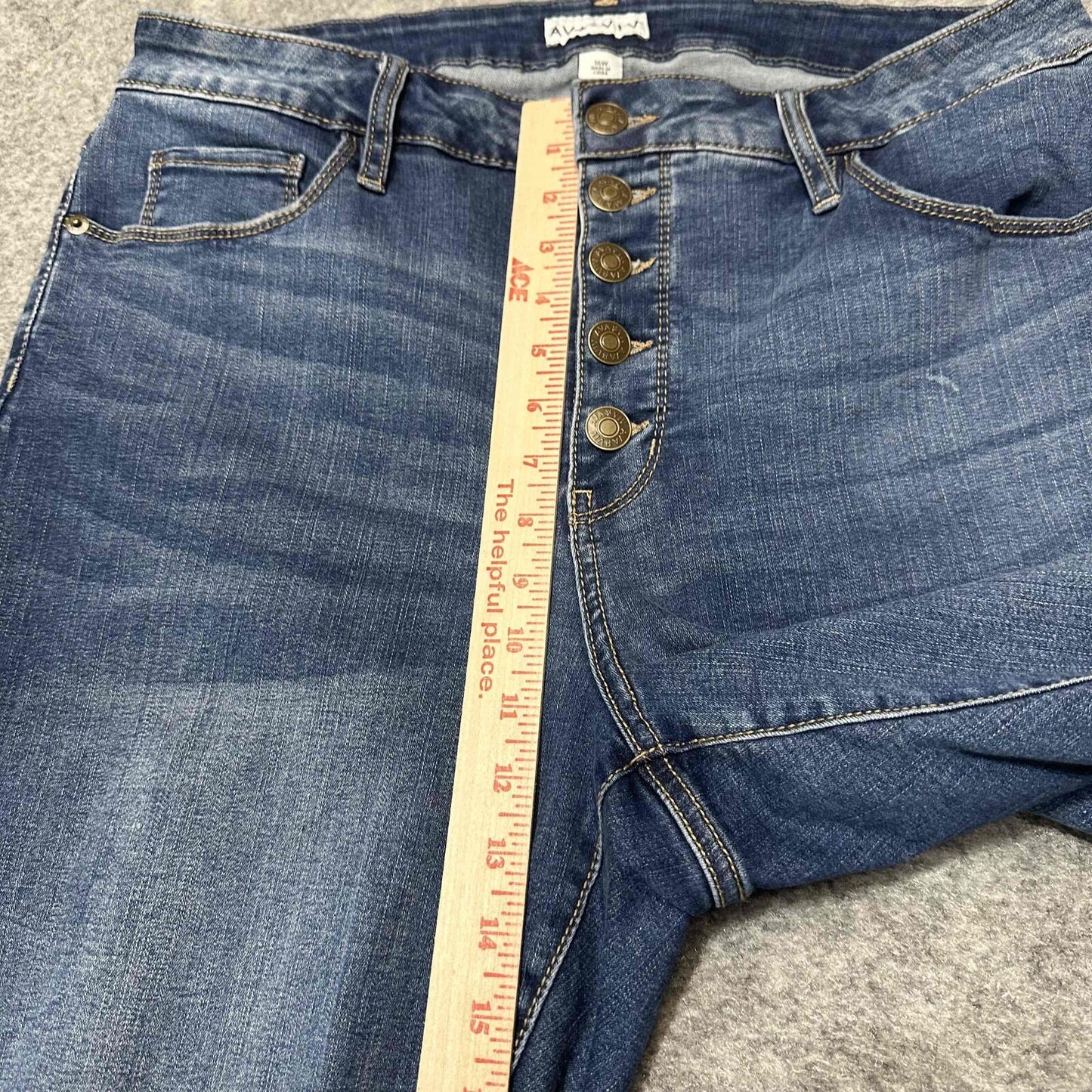 Ava & Viv Blue Women's Distressed Mid Rise Button Fly Skinny Jeans Size 16W