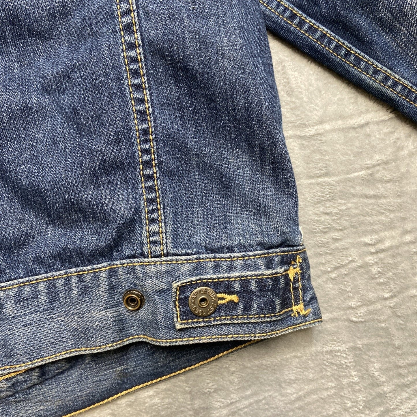 GapKids 1969 Jacket Kids Size XL Blue Denim Medium Wash Pockets Stretch
