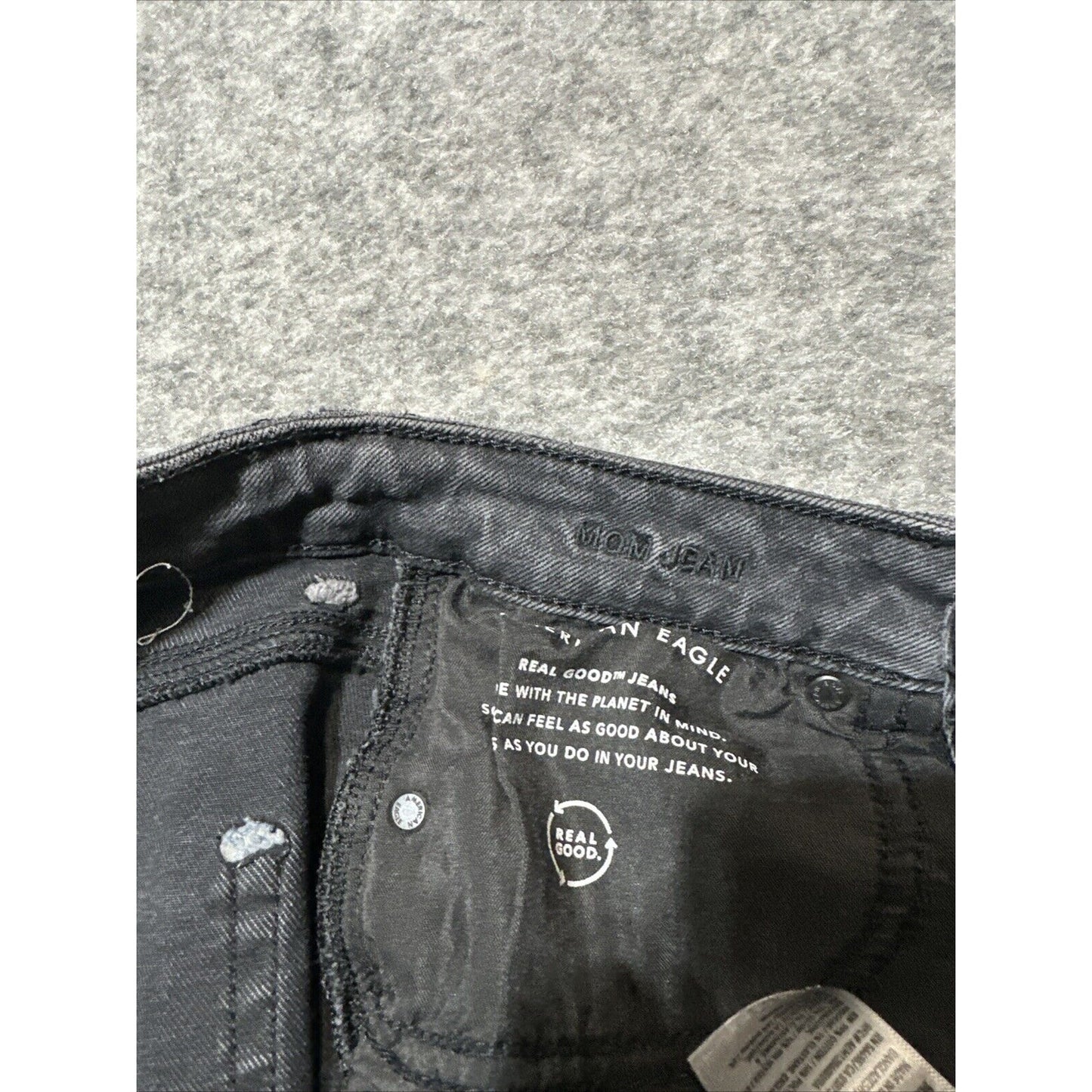 American Eagle Stretch Mom Jean Women's Straight Jeans Size 4 Black Gray Denim