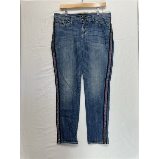 Rock & Republic Berlin Jeans Women's Size 12M Blue Medium Wash Embroidered Denim