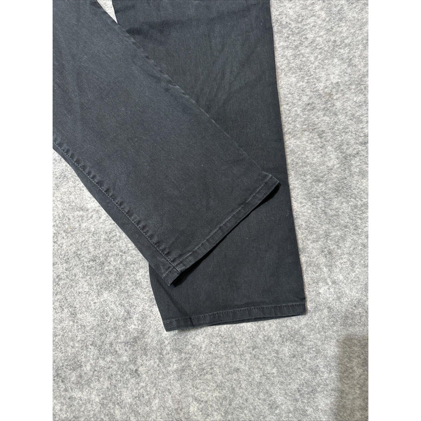 Levi's 550 Relaxed Bootcut Women's Jeans Size 16M Black Denim