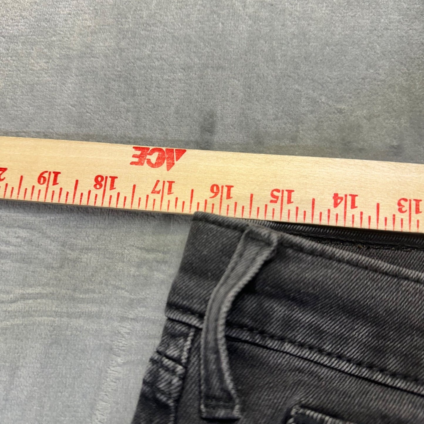 Signature Levi Strauss Women's High-Rise Kick Boot Jeans Size 10 Black #2011