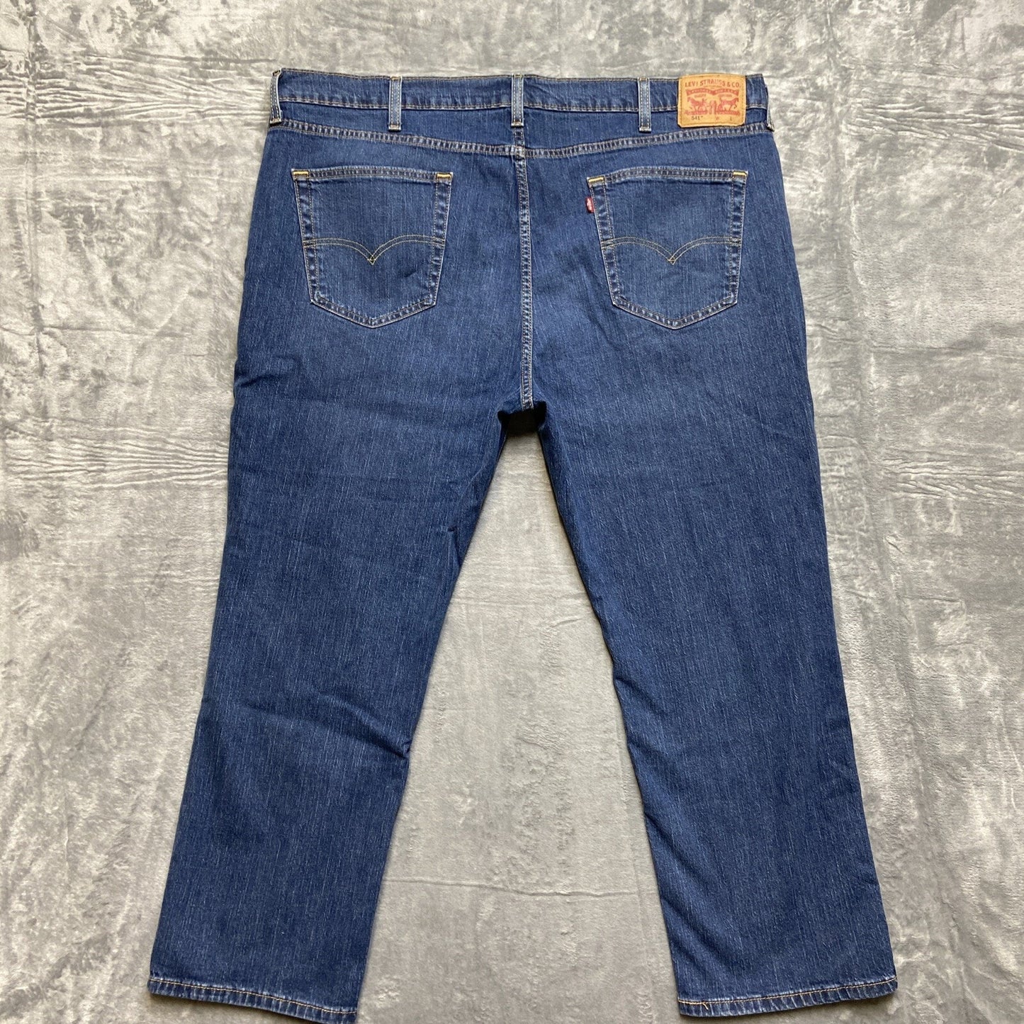 Levi’s 541 Slim Straight Jeans Men’s Size 46x28 Blue Denim
