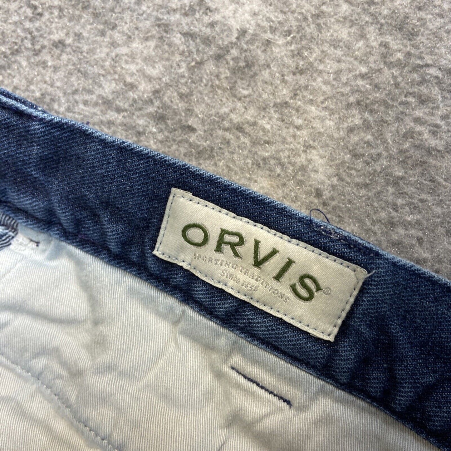 Orvis Straight Jeans Men's Size 42 Blue Dark Wash Denim 100% Cotton Pants
