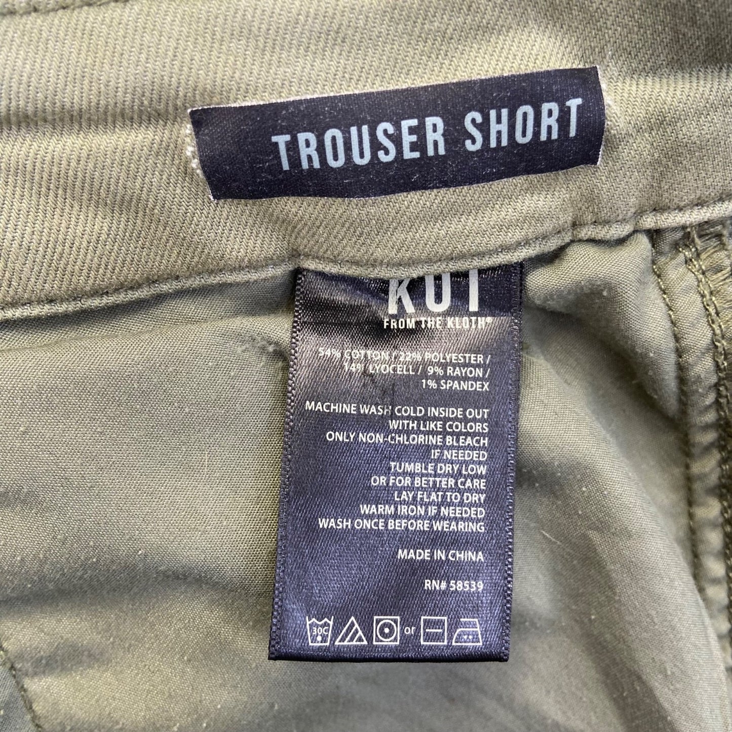 KUT From The Kloth Women's Trouser Shorts Size 24W Green Chino Shorts Summer