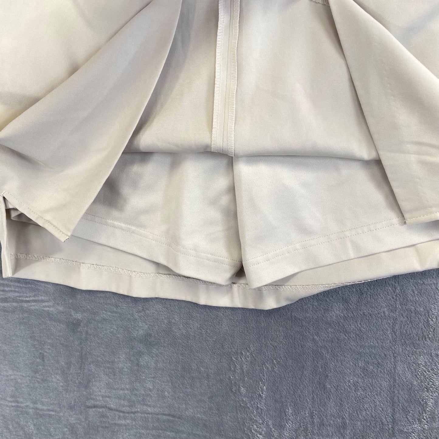 Lady Hagen Women's Skort Size 4 Beige