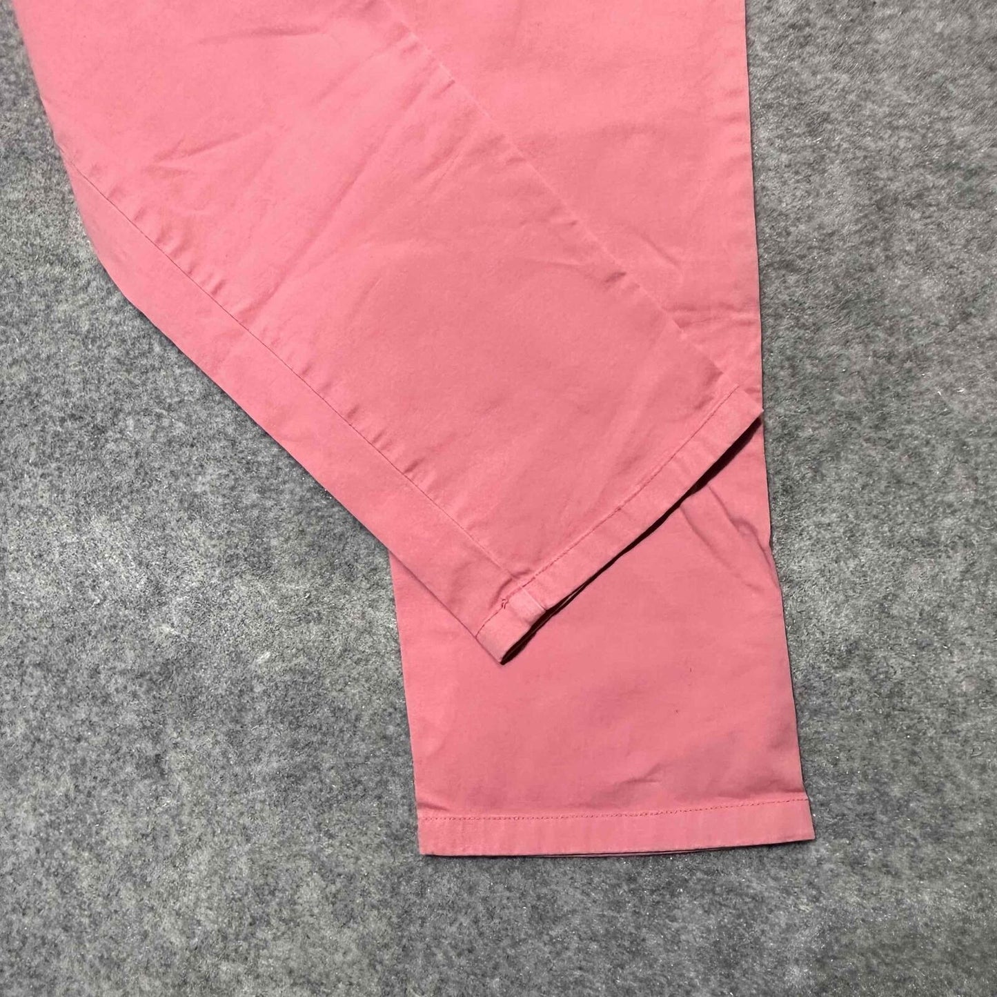 Vineyard Vines Breaker Pant Men's Salmon Chinos Size 34x32 Pink Light Wash Pants