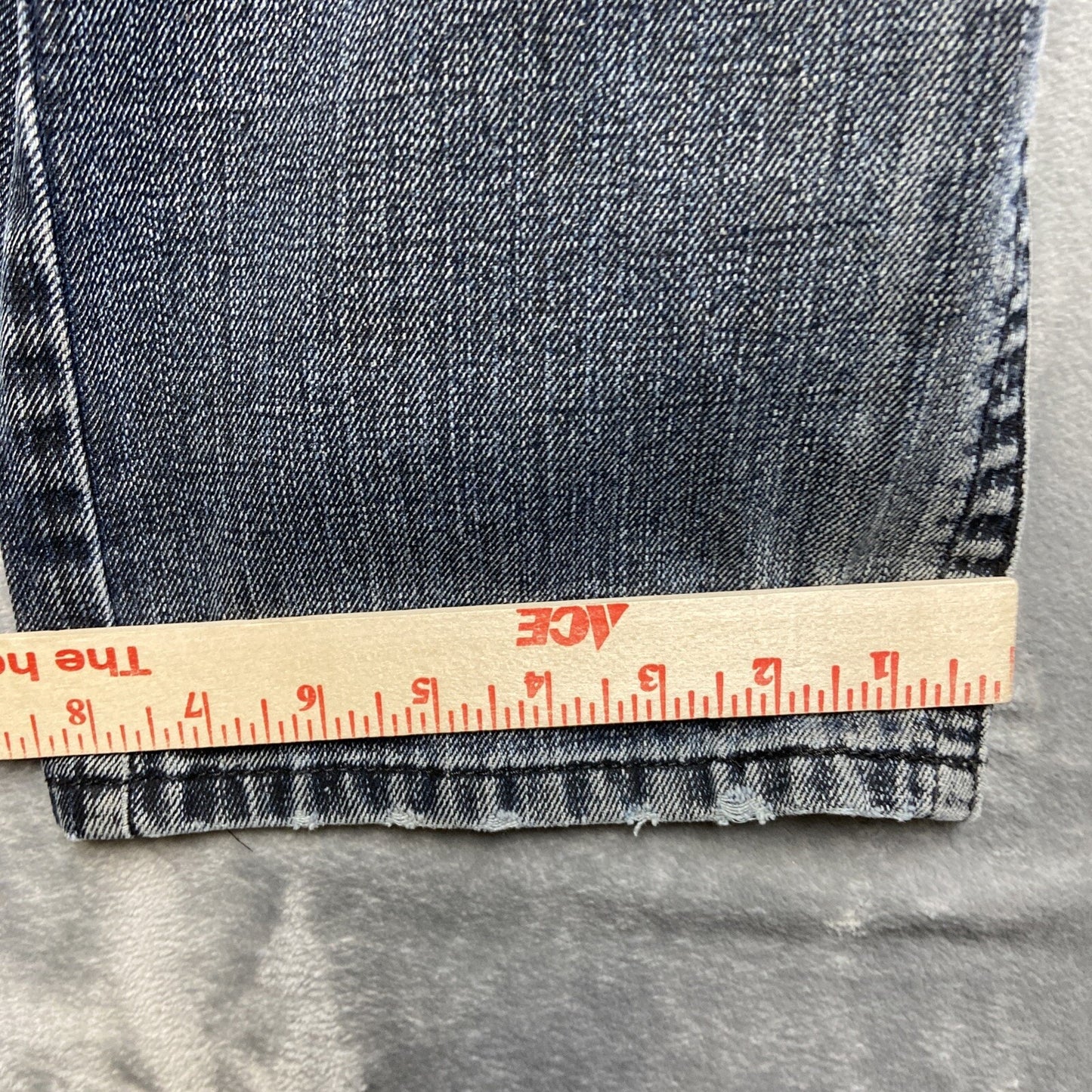 CJ Black Slim Straight Jeans Men’s 38x32 Denim Black Light Wash Distressed