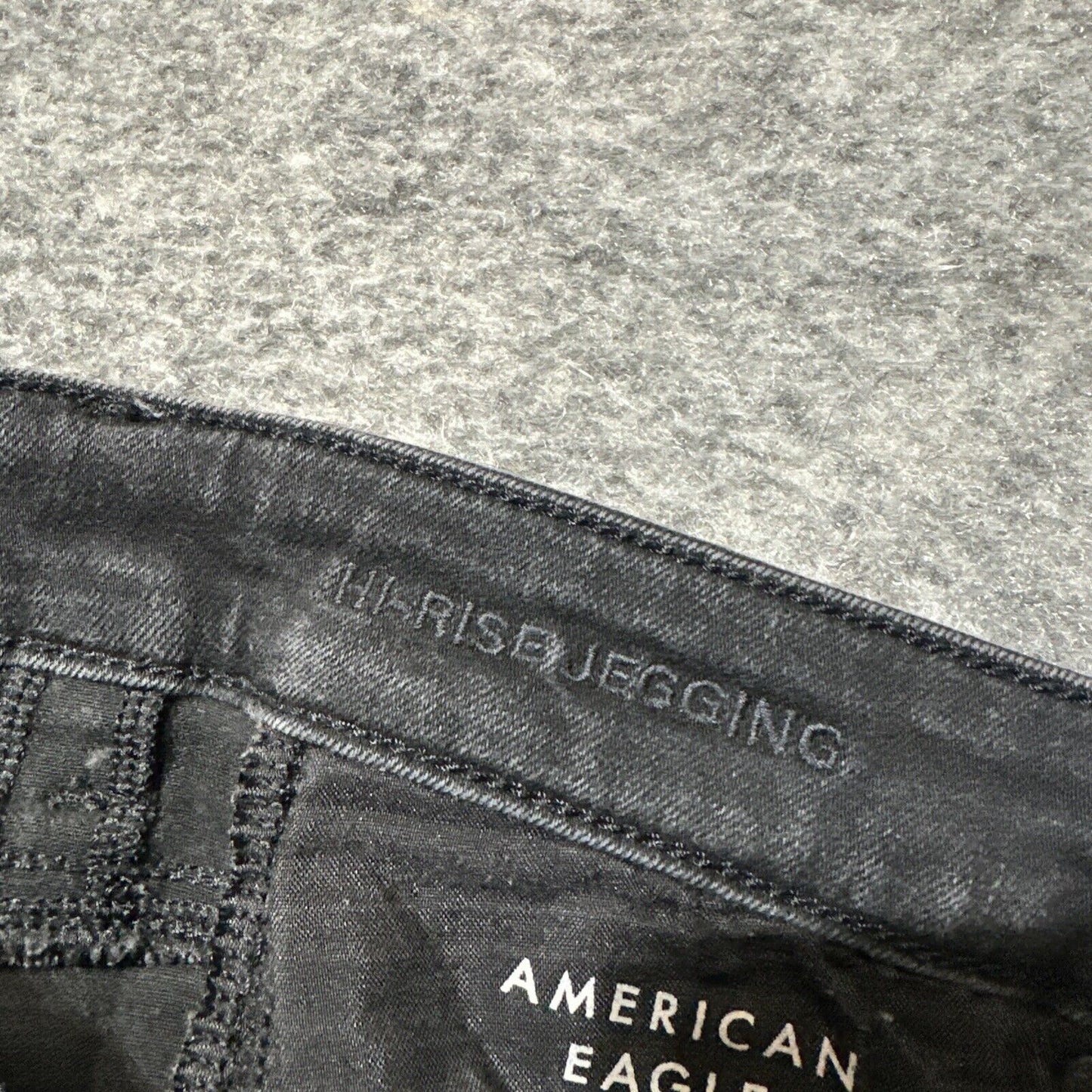 American Eagle Distressed Next Level Stretch Hi Rise Jegging Women's 10R Black