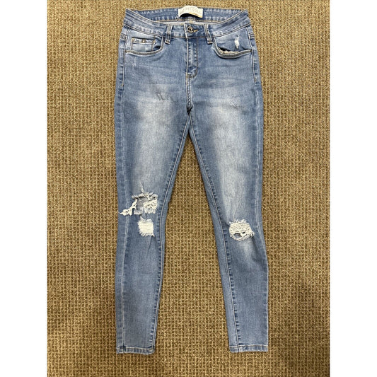 Pit Bull Premium Women’s Size 5/6 Skinny Distressed Blue Denim Jeans 28" inseam