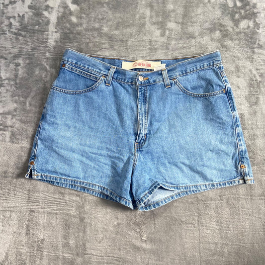 Vintage Gap Blue Women's Denim Shorts Size 14 Blue EUC 90s Y2K
