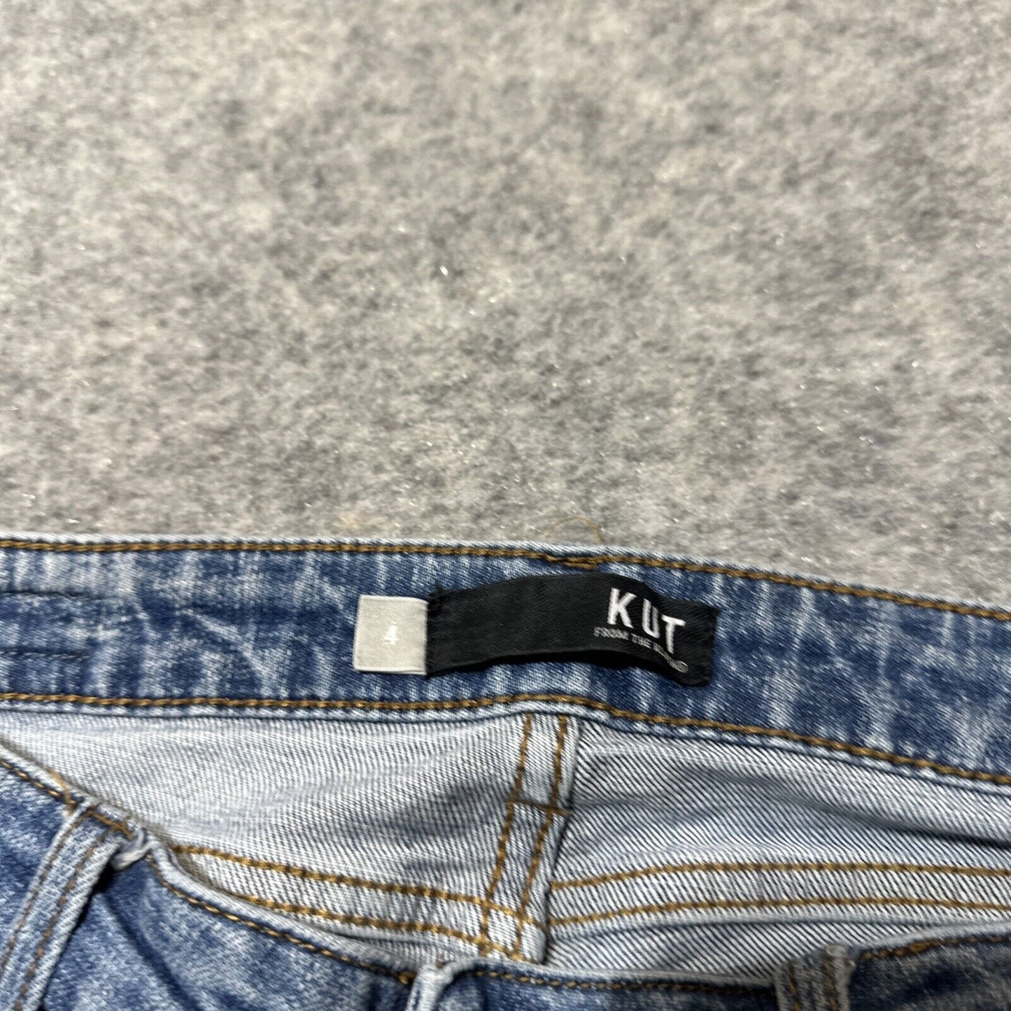 KUT From The Kloth Catherine Boyfriend Women's Distressed Jeans Size 4 Blue
