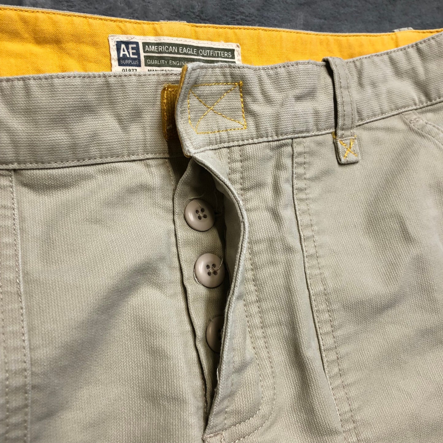 Vintage American Eagle Cargo Pants Women's Size 4 Beige