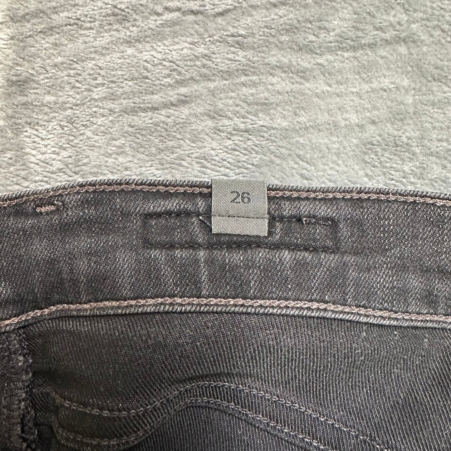Citizens for Humanity Distressed Rocket Righ Rise Skinny Jeans Women’s 26 Gray