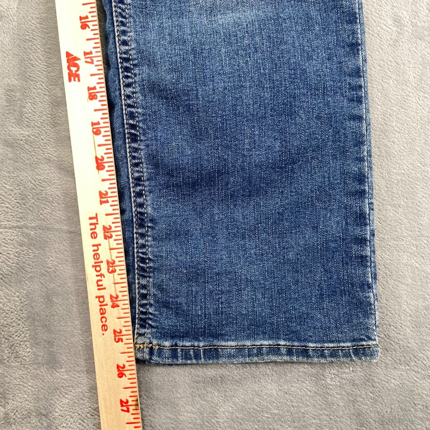 Lee Women's Midrise Straight Jeans Size 14P Blue