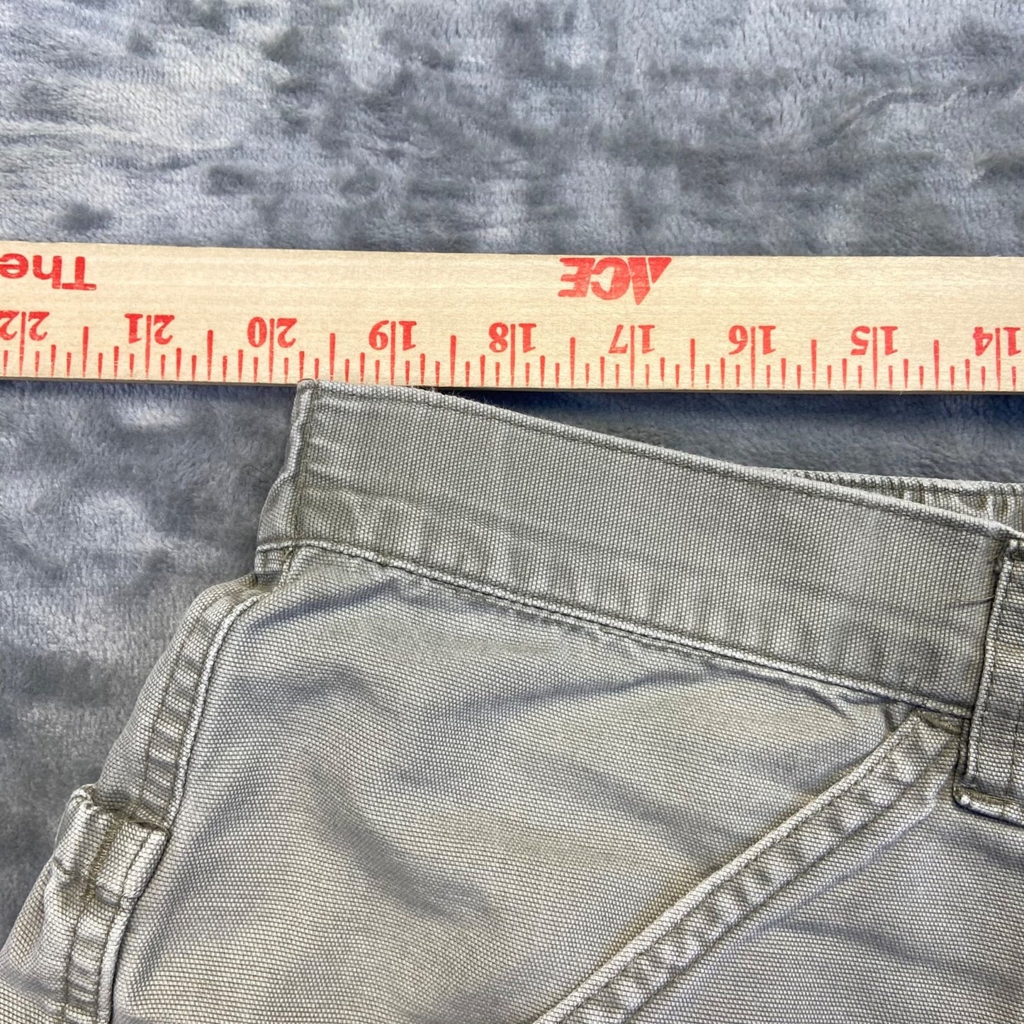 Columbia PFG Performance Fishing Gear Cargo Shorts Men's Size XL Gray