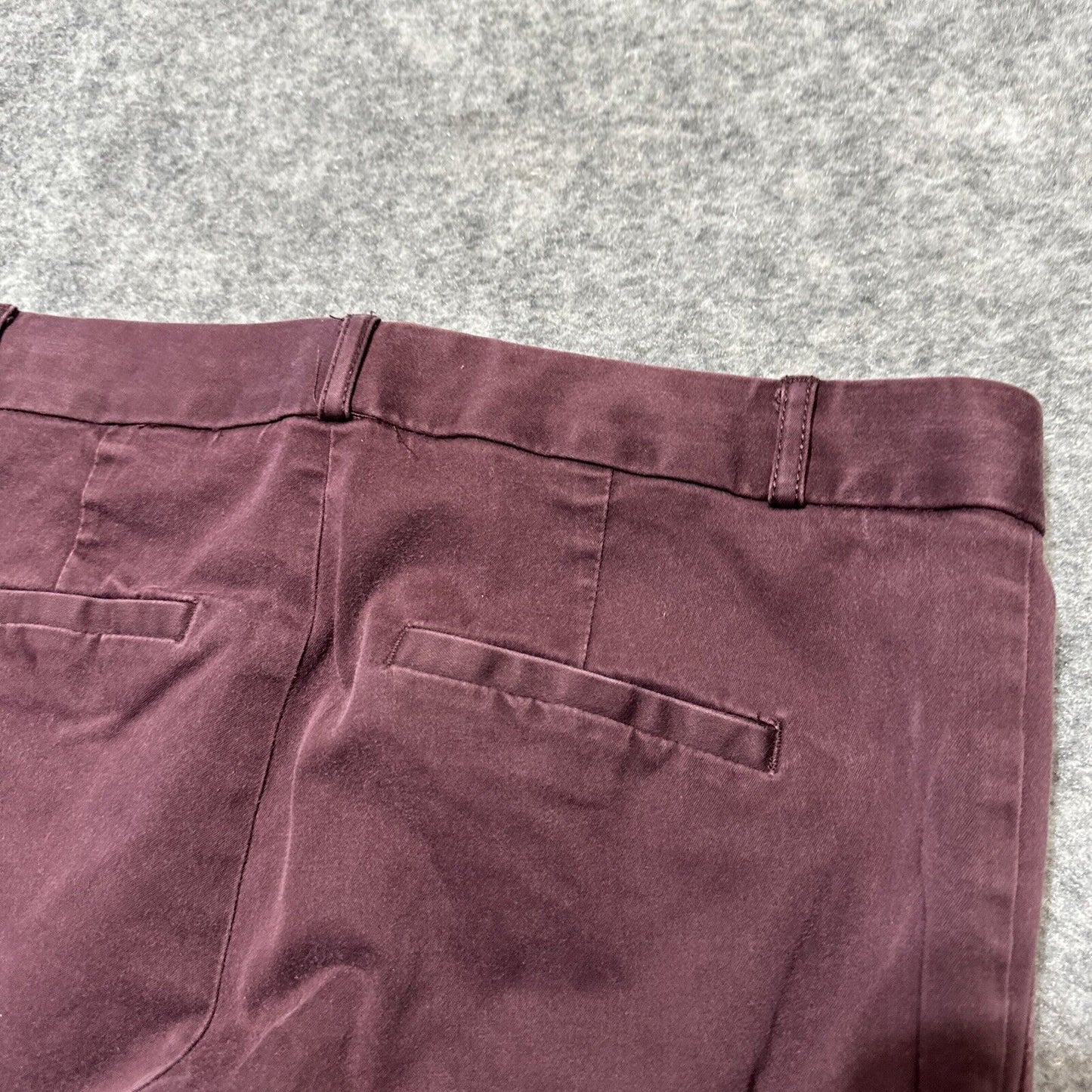 Banana Republic Ryan Women's Straight Chino Pants Size 0 Red Dark Wash Pants