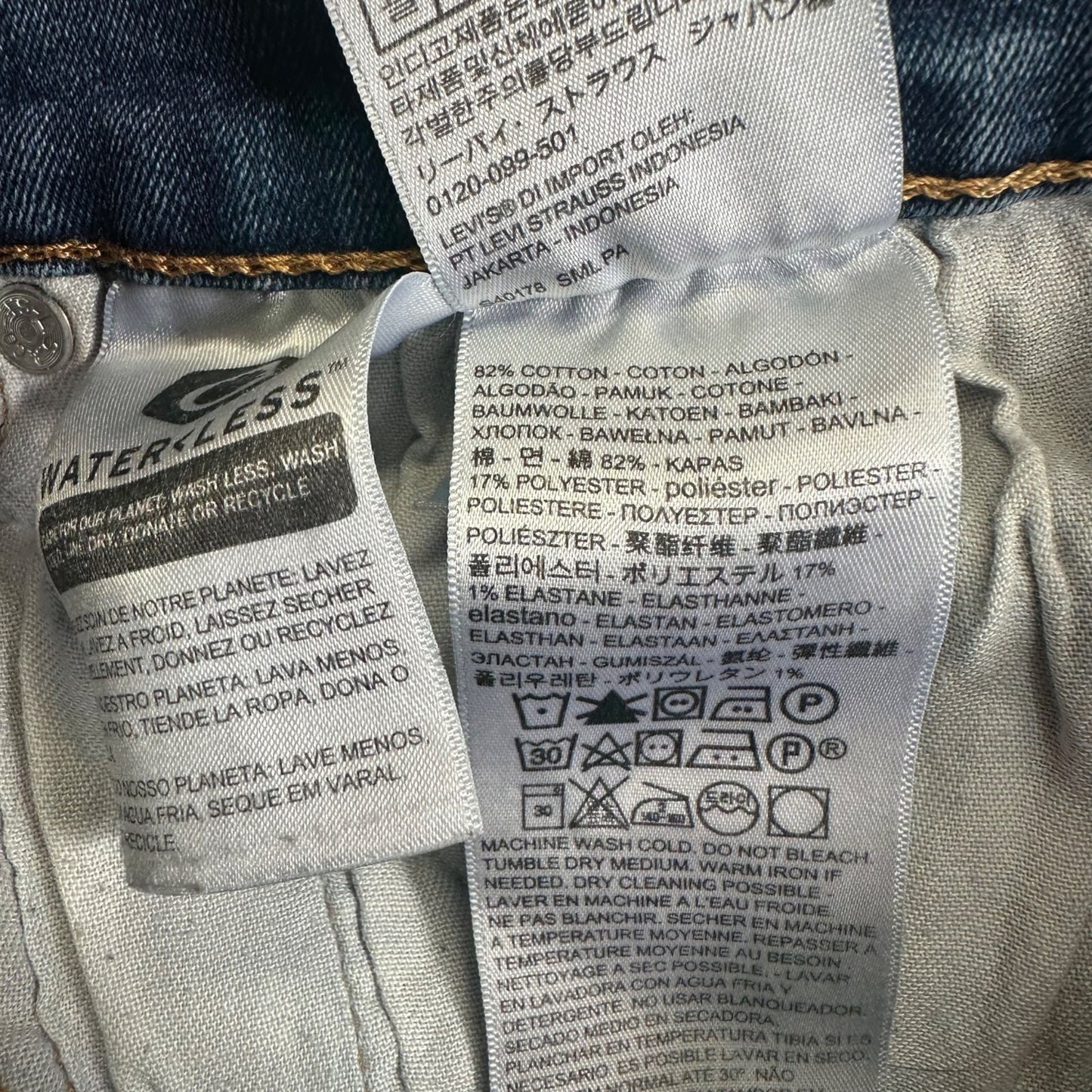 Levi's Men's 502 Slim Taper Jeans Size 38x30 Blue Medium Wash Denim