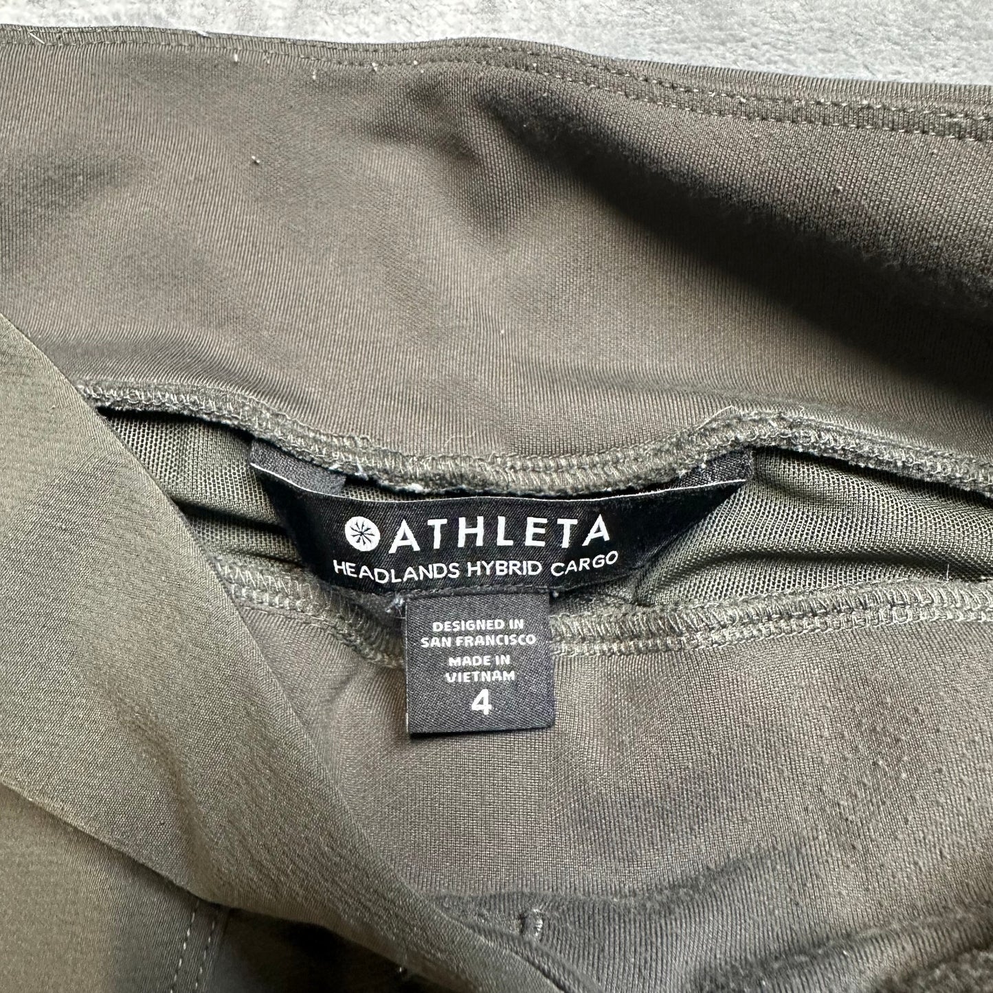 Athleta Straight Ankle Pants Women's Size 4 Green