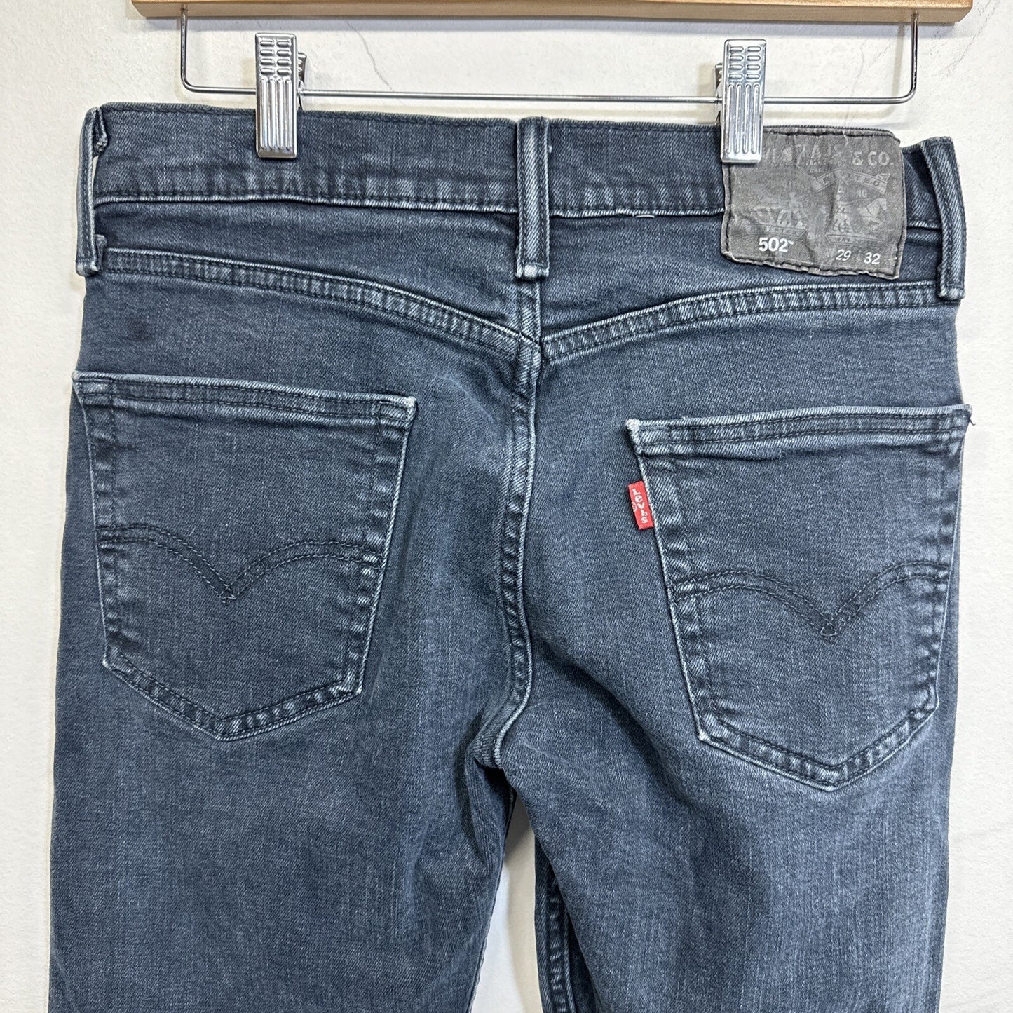 Levi's 502 Jeans Mens 29x32 Black Regular Taper Mid Rise Dark Wash Denim Zip