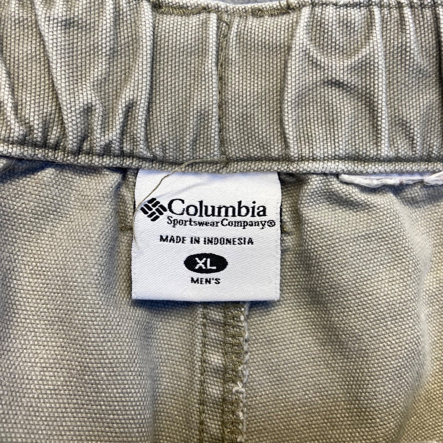 Columbia PFG Performance Fishing Gear Cargo Shorts Men's Size XL Gray