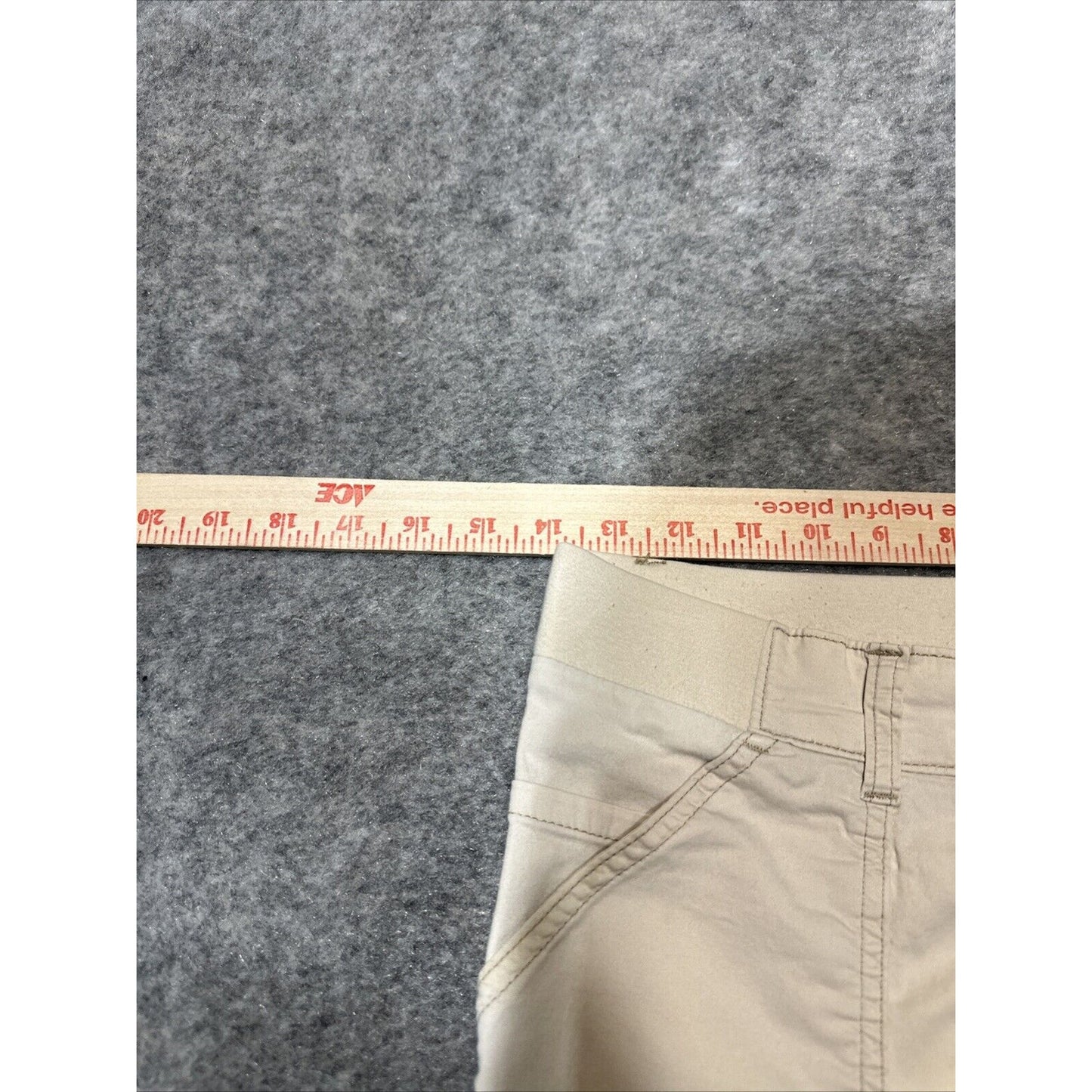 Lee Relaxed Fit Mid Rise Women's Cropped Pants Size 6M Medium White Pants