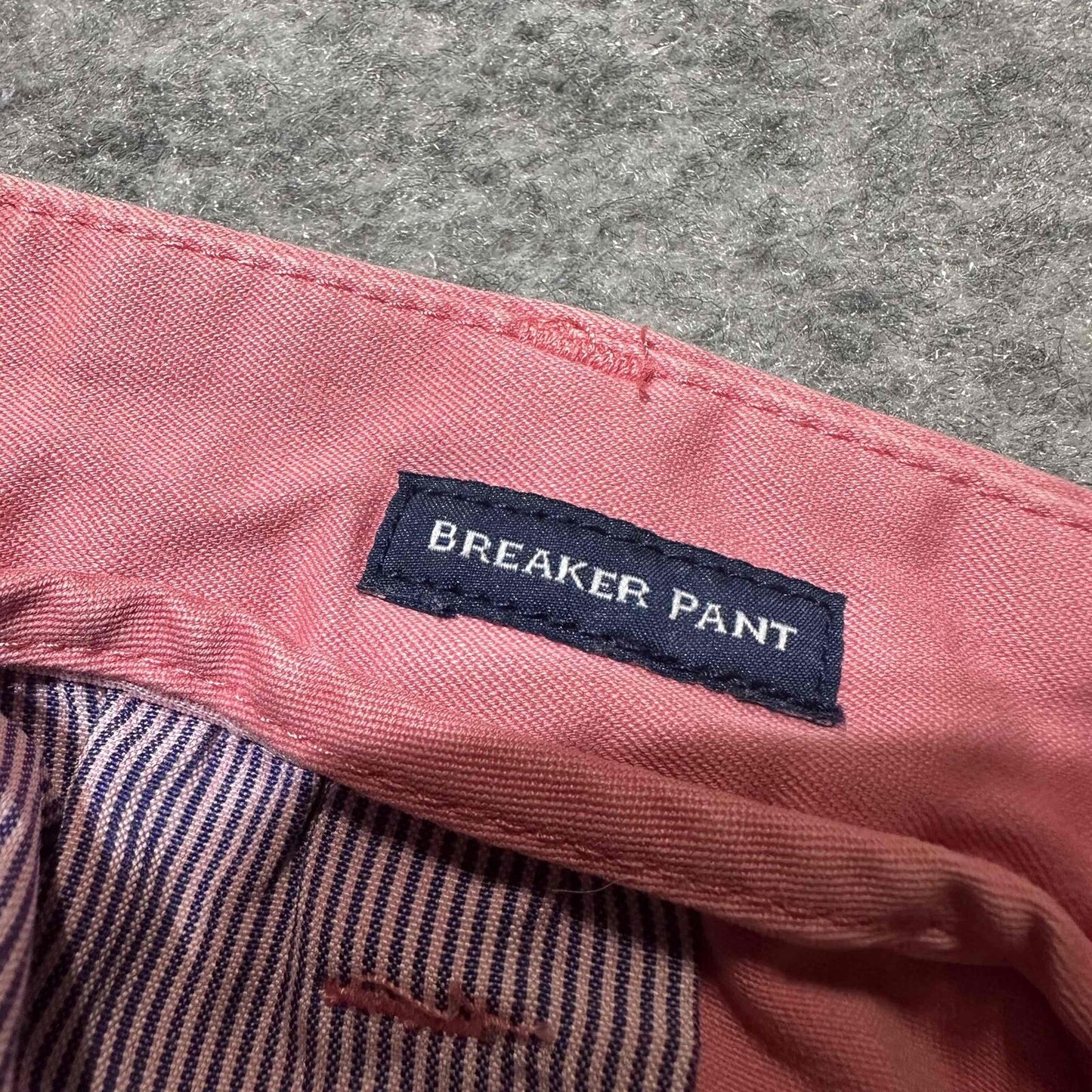 Vineyard Vines Breaker Pant Men's Salmon Chinos Size 34x32 Pink Light Wash Pants