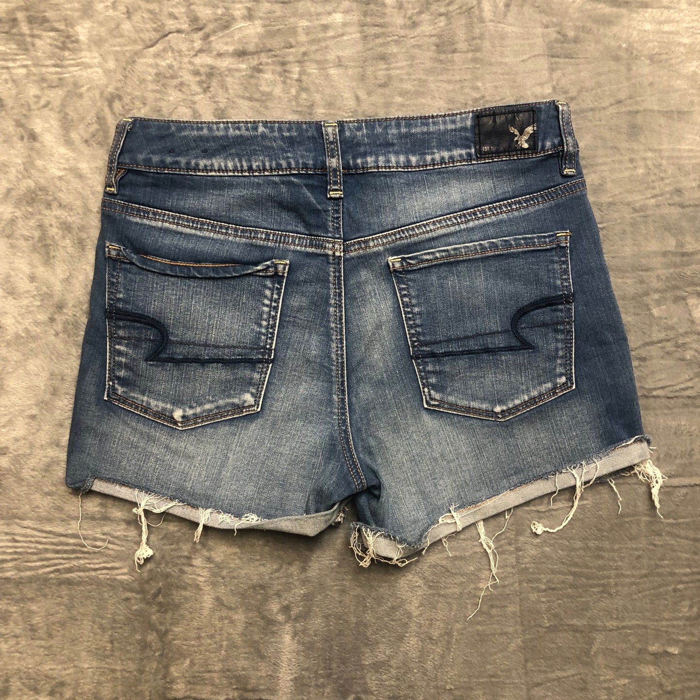 American Eagle Super Flex Hi-Rise Shortie Cut-Off Shorts Women's Size 8 Blue