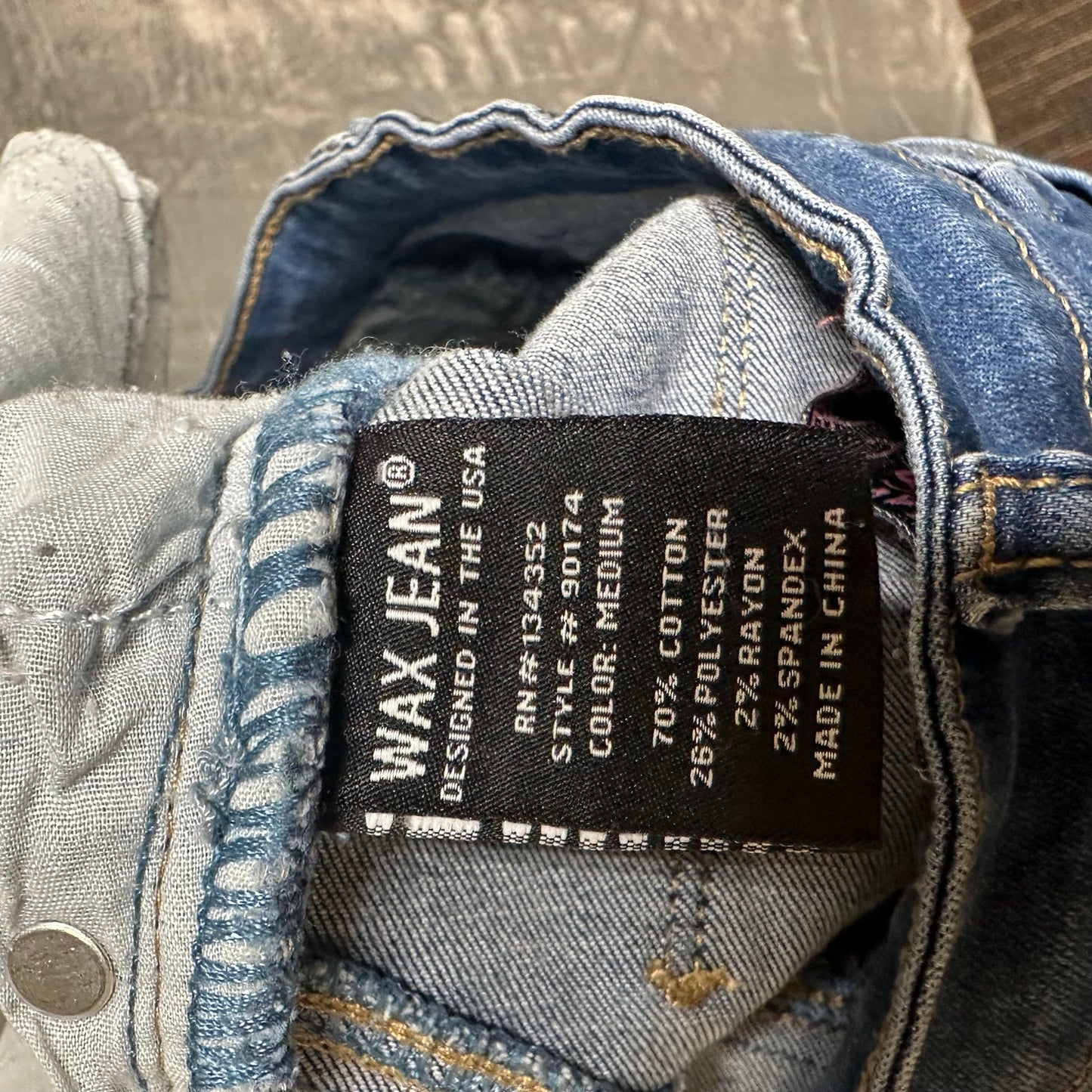Wax Distressed Butt I Love You Skinny Jeans Women's Size 26 Blue Denim