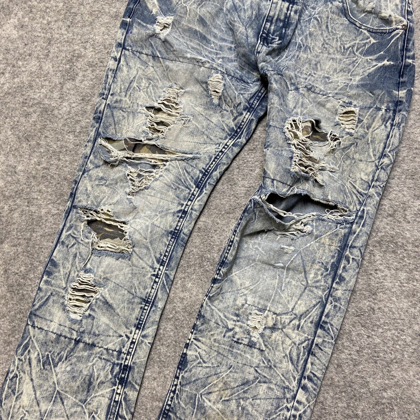 CJ Black Premium Distressed Slim Jeans Men's Size 38x32 Blue Acid Wash Hip Hop
