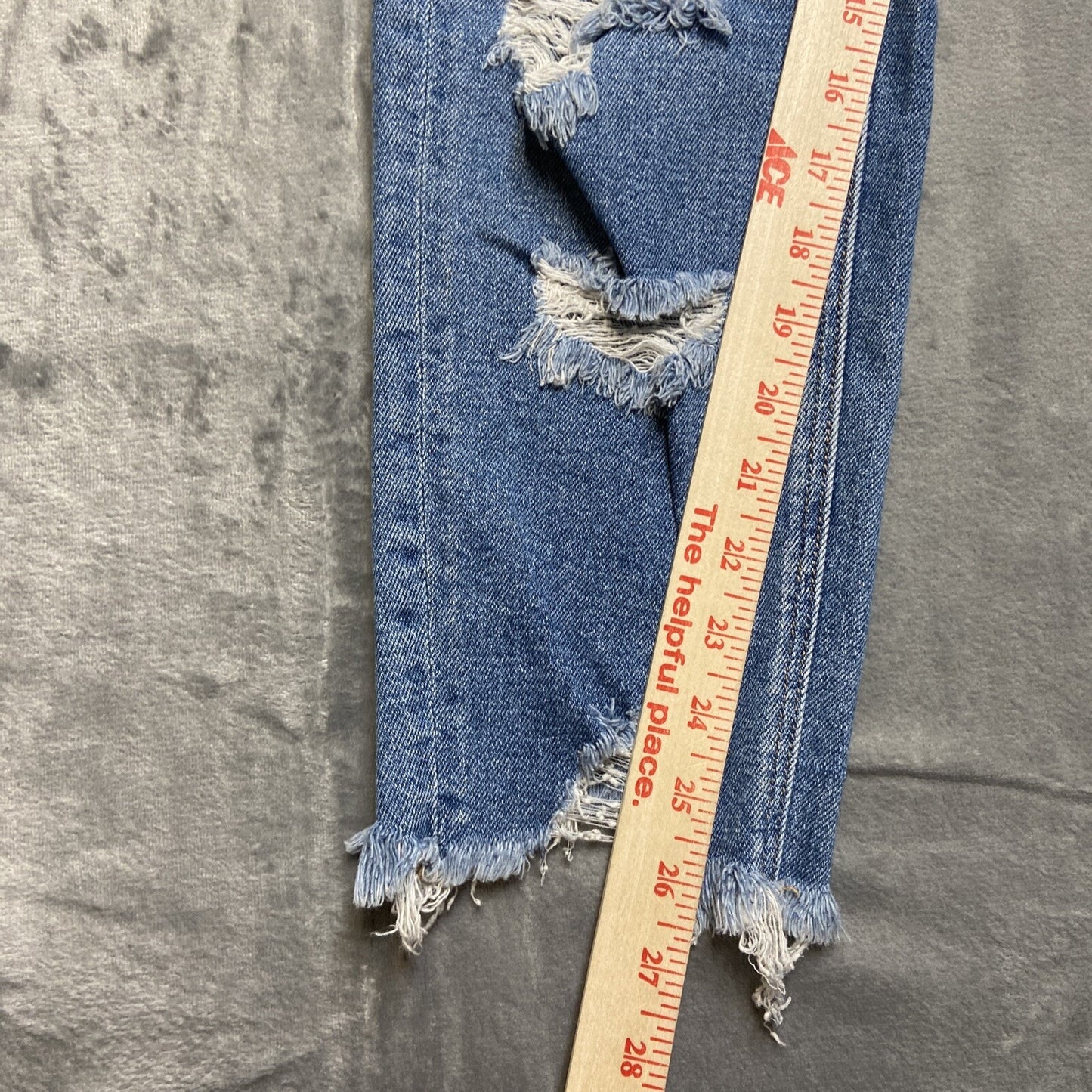 American Eagle Stretch Distressed Mom Jeans Women's Size 8R Blue