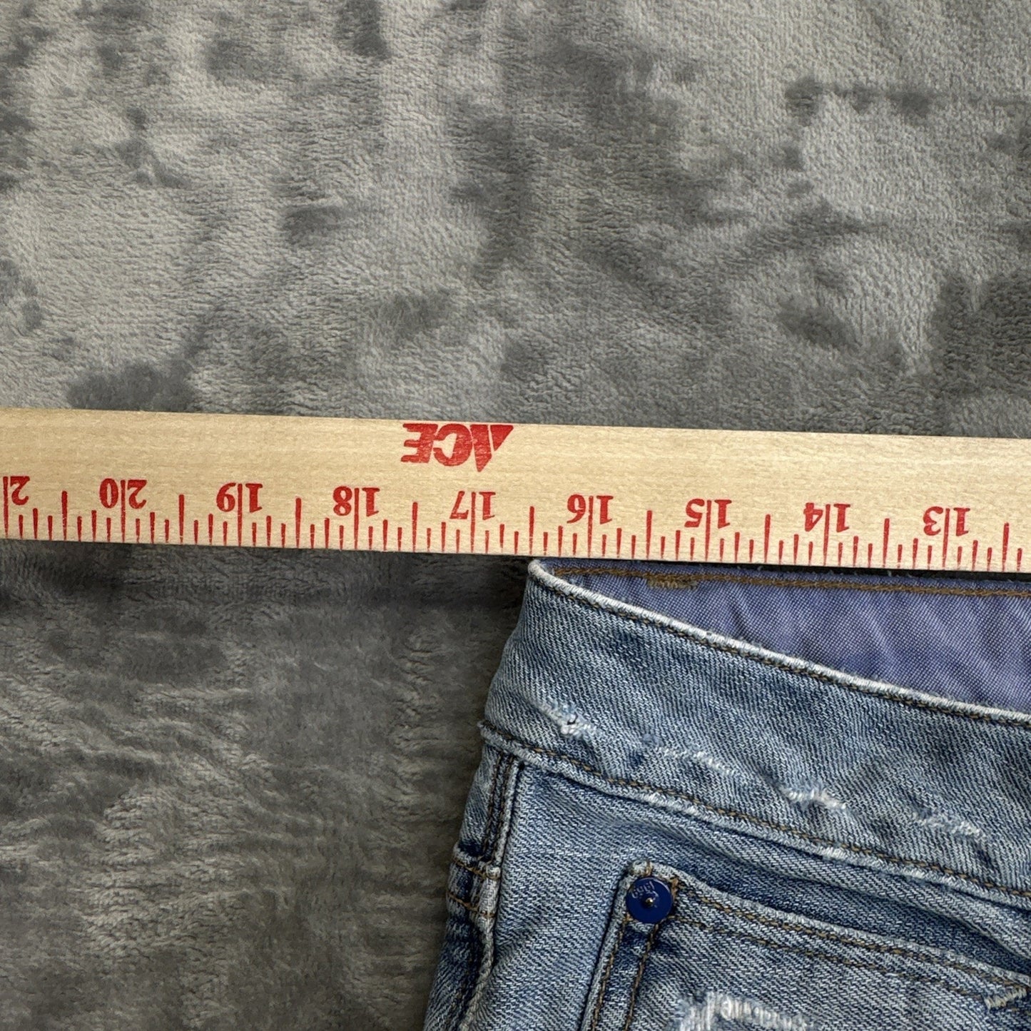 Gap 1969 Easy Straight Distressed Jeans Women's Size 29 Light Faded Blue