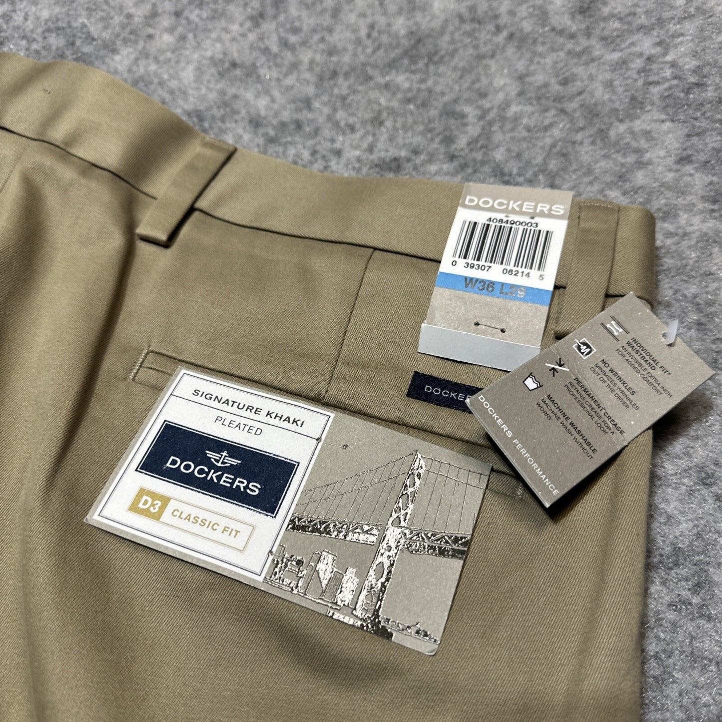 New Dockers Signature Khaki Pleated D3 Classic Fit Dress Pants Men's 36x29 Tan