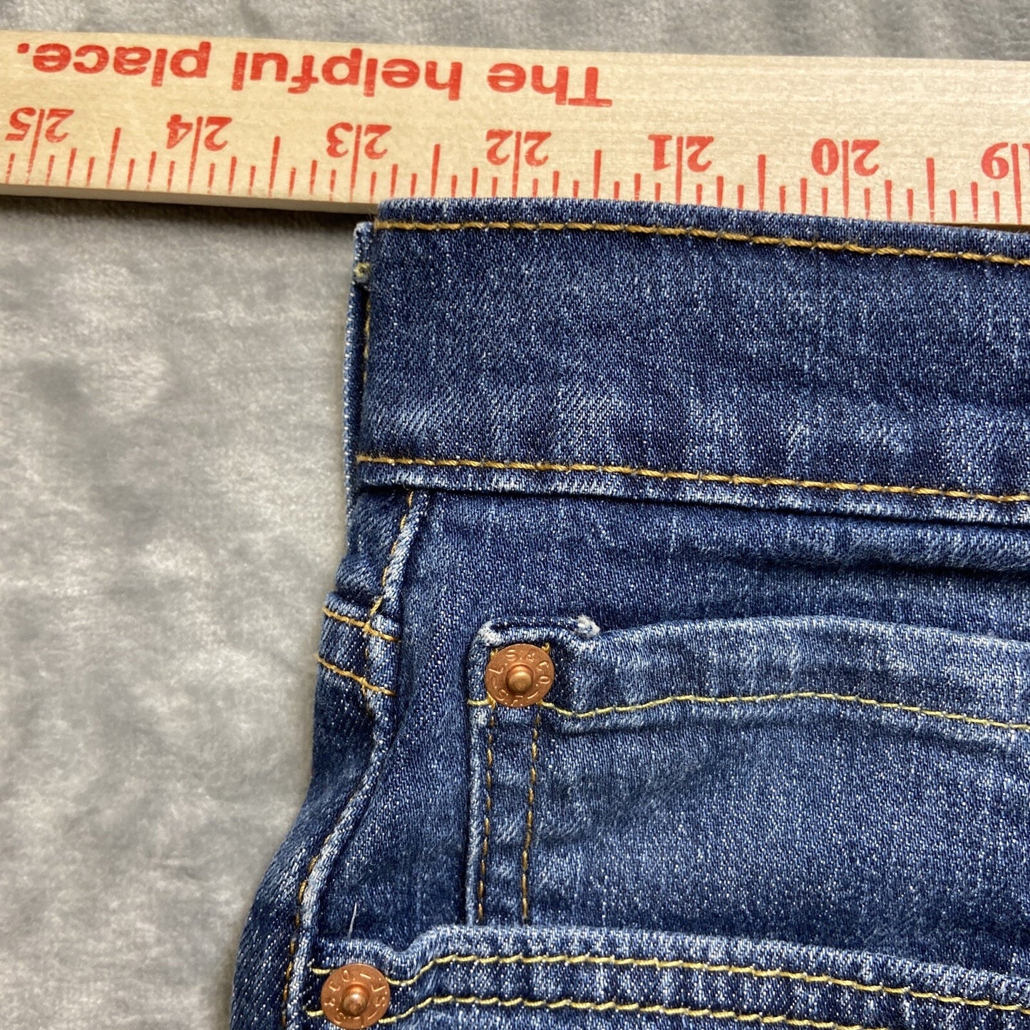Levi’s 541 Slim Straight Jeans Men’s Size 46x28 Blue Denim