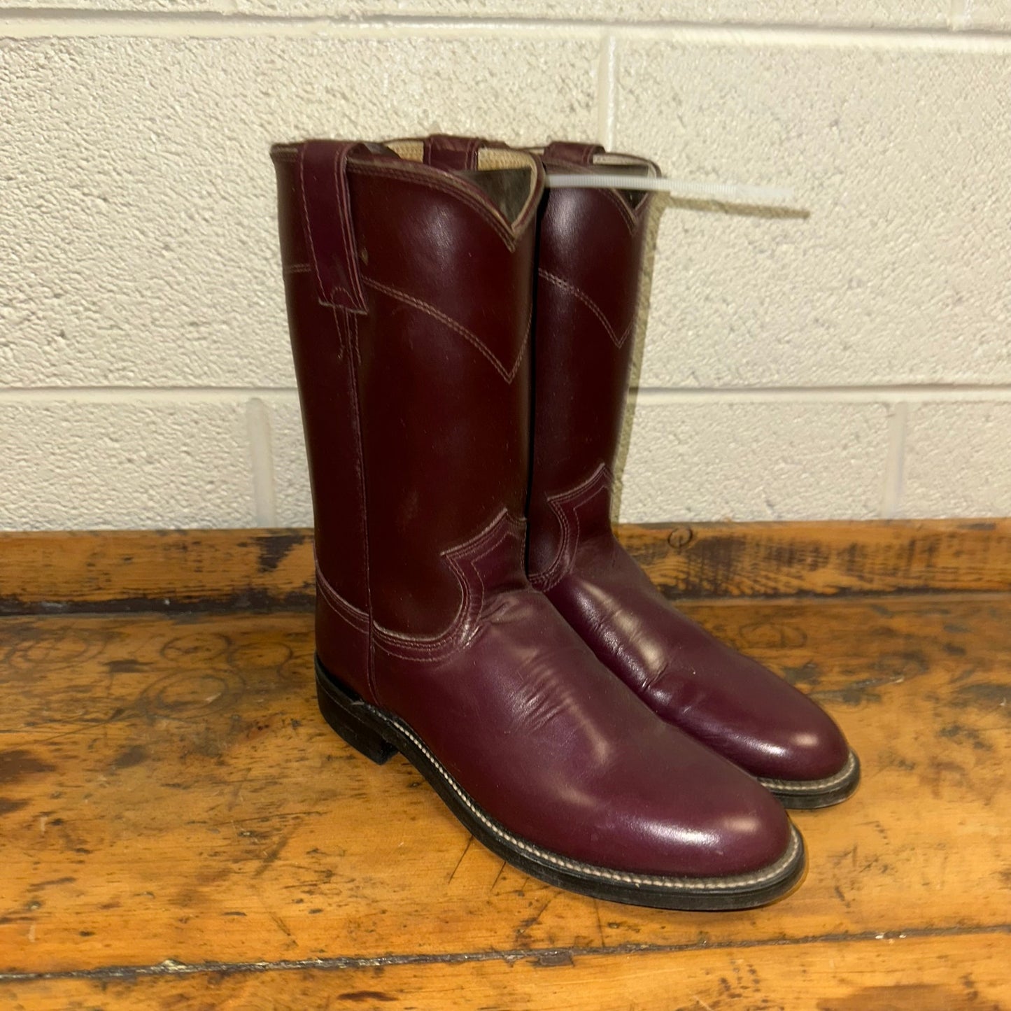 New Diamond J Deadstock Western Riding Boots Men's Size 6 Red Maroon Leather