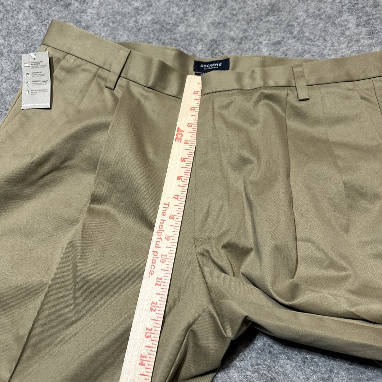 New Dockers Signature Khaki Pleated D3 Classic Fit Dress Pants Men's 36x29 Tan