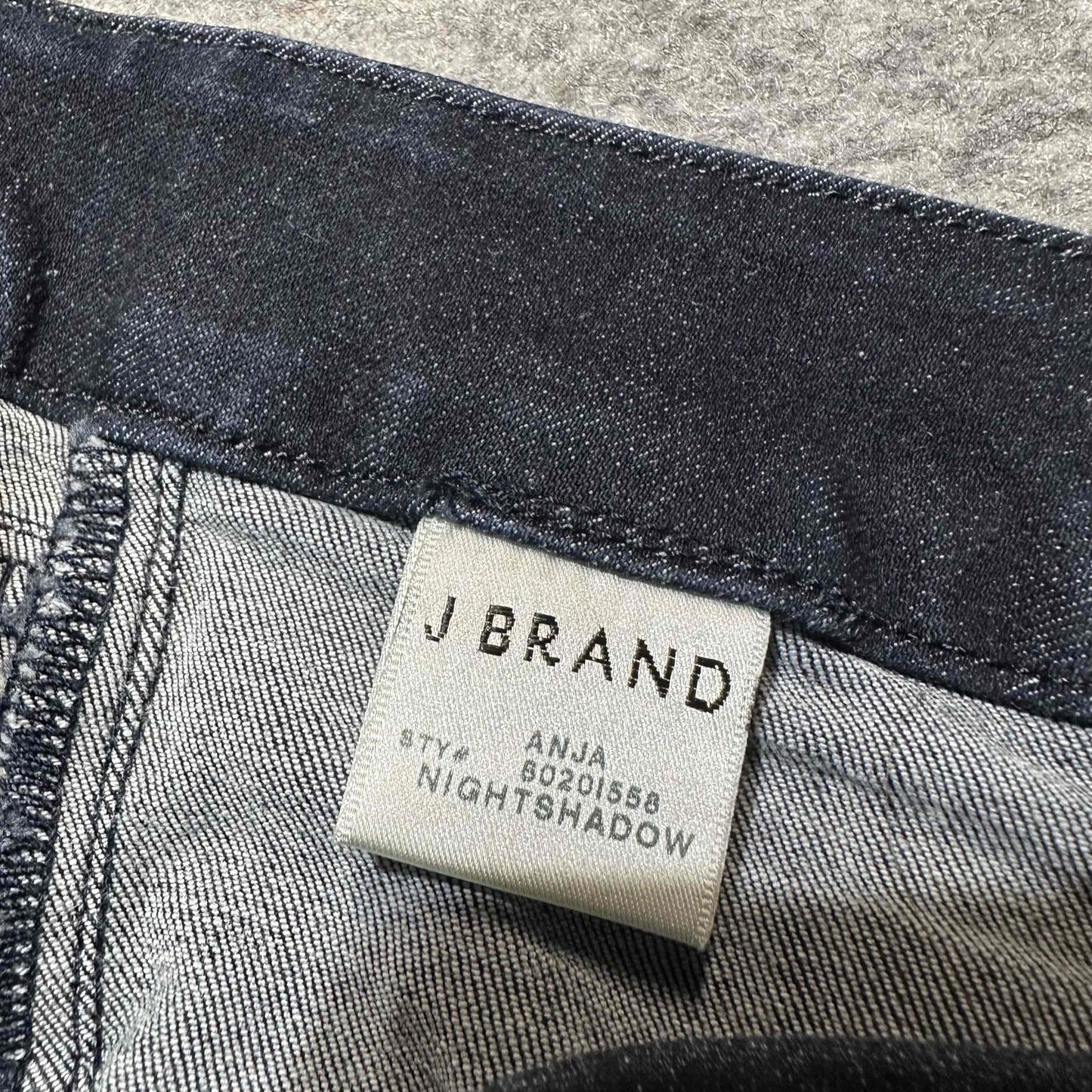 New J Brand Anja Women's Cuffed Skinny Jeans Size 27 Blue Dark Wash Denim