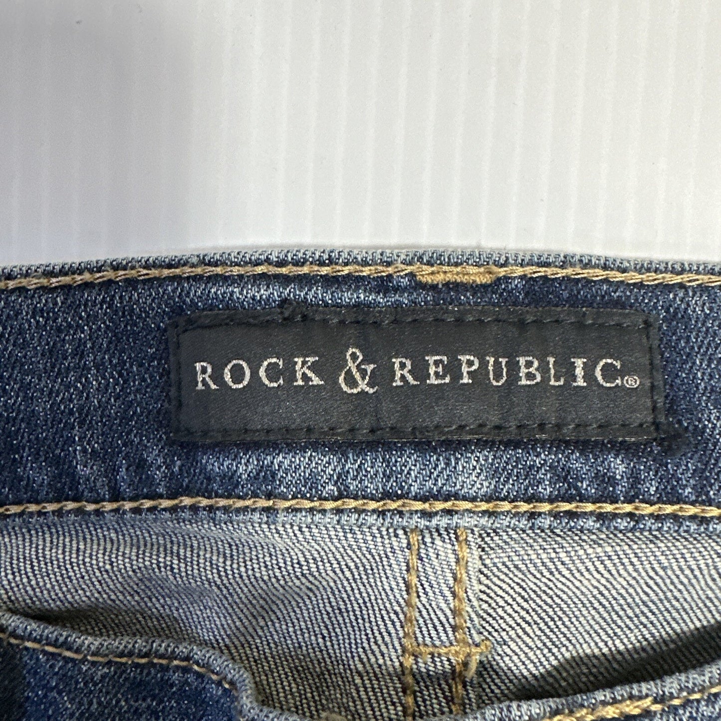 Rock & Republic Berlin Jeans Women's Size 12M Blue Medium Wash Embroidered Denim
