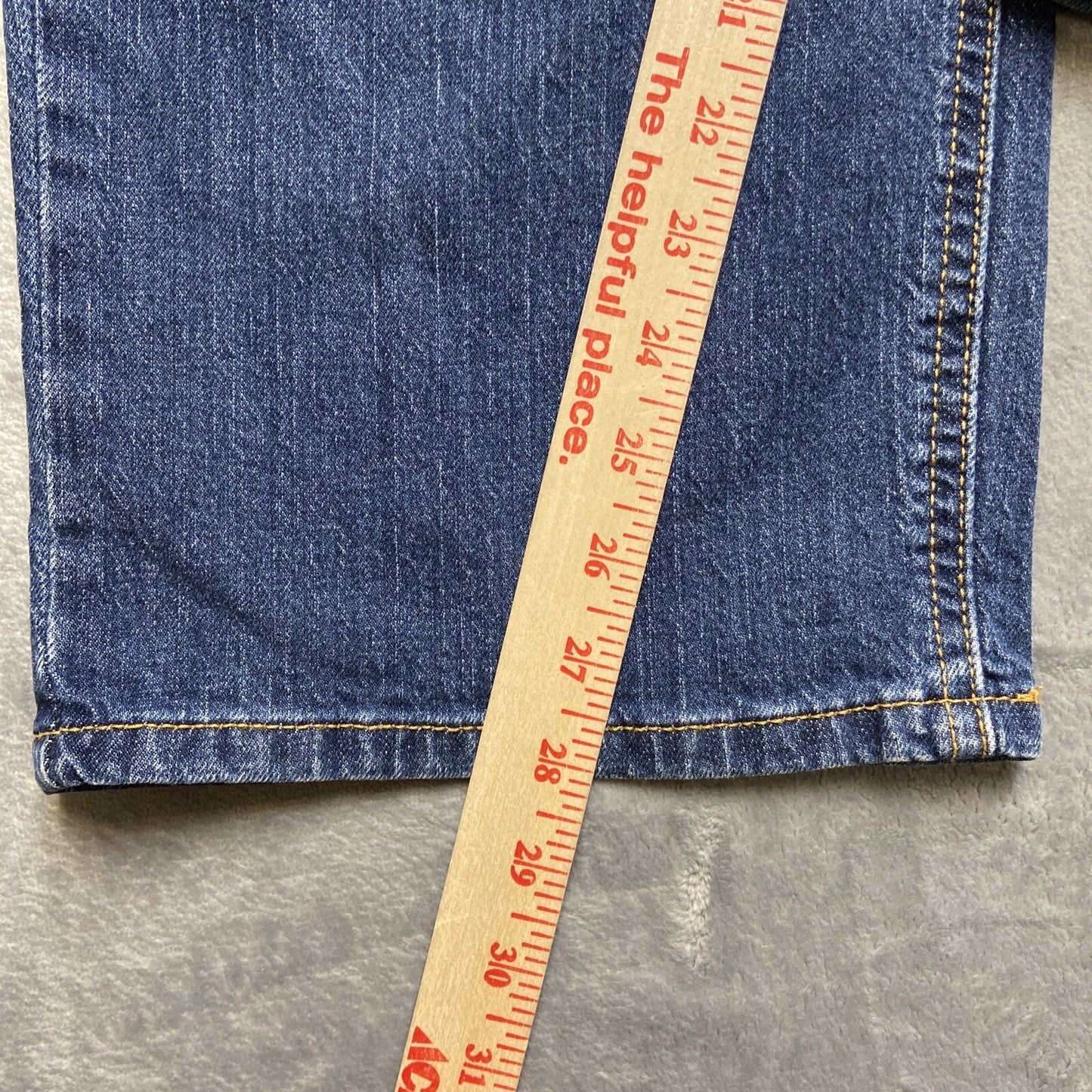 Levi’s 541 Slim Straight Jeans Men’s Size 46x28 Blue Denim