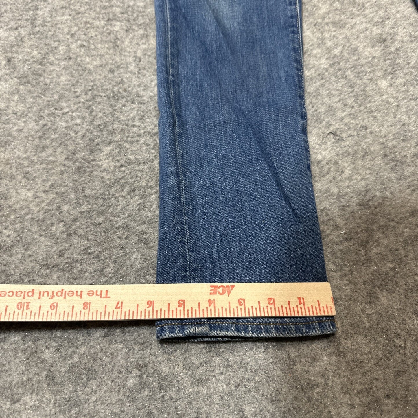Gap 1969 Girlfriend Women's Straight Jeans Size 26 Blue Medium Wash Denim