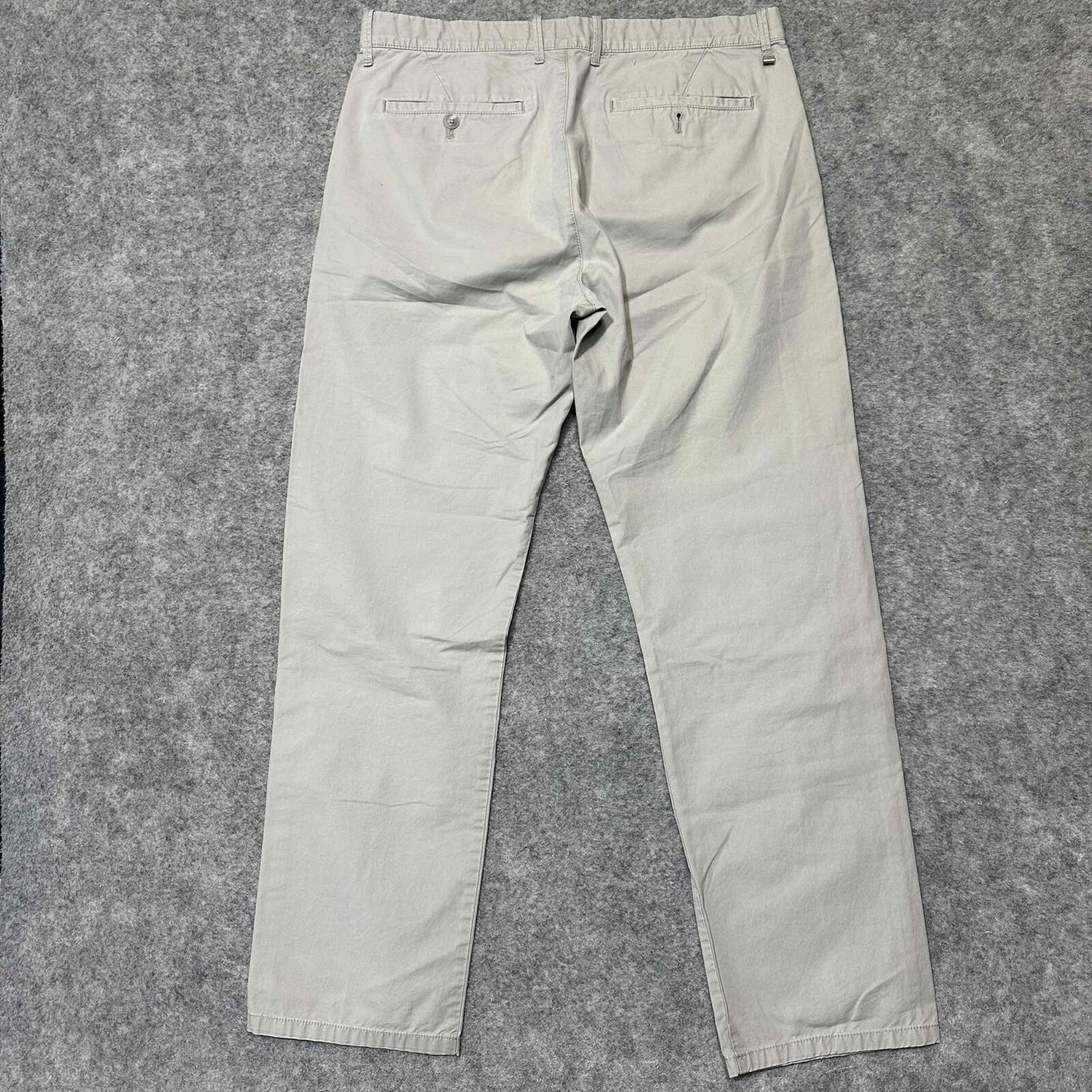 Calvin Klein Men's Front Pockets Slim Fit Chino Pants Size 34x32 Beige Light