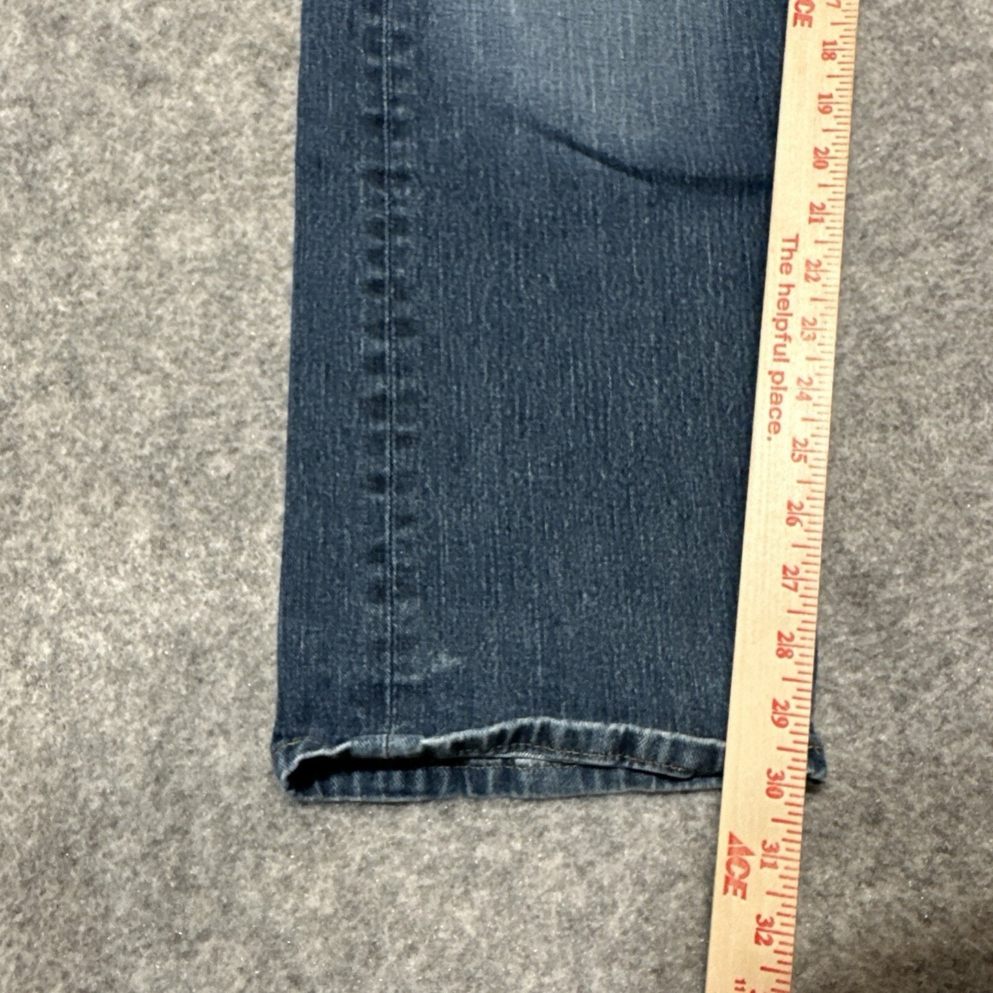 Levi’s 505 Men’s Relaxed Straight Leg Jeans Size 38x32 Blue Medium Denim