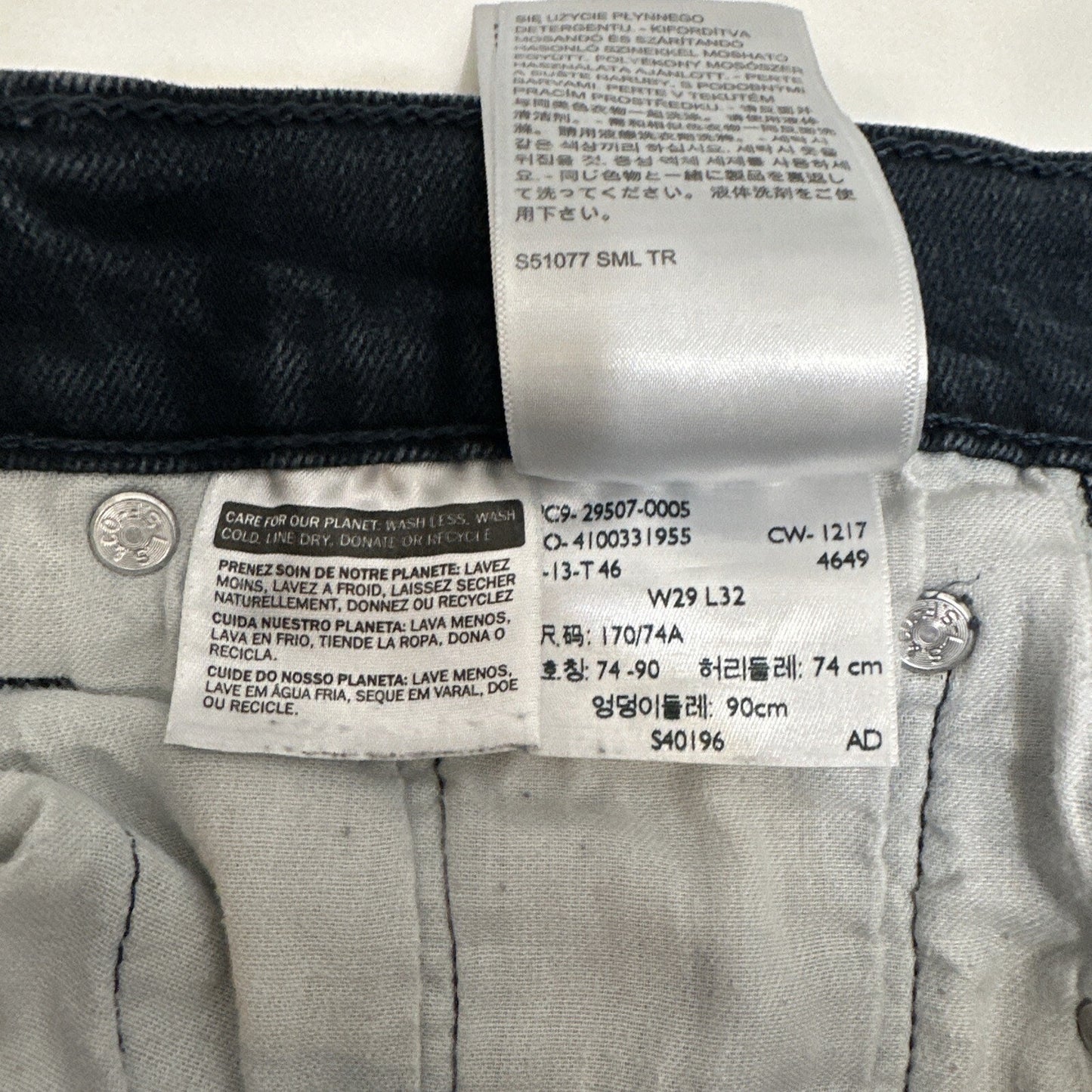 Levi's 502 Jeans Mens 29x32 Black Regular Taper Mid Rise Dark Wash Denim Zip